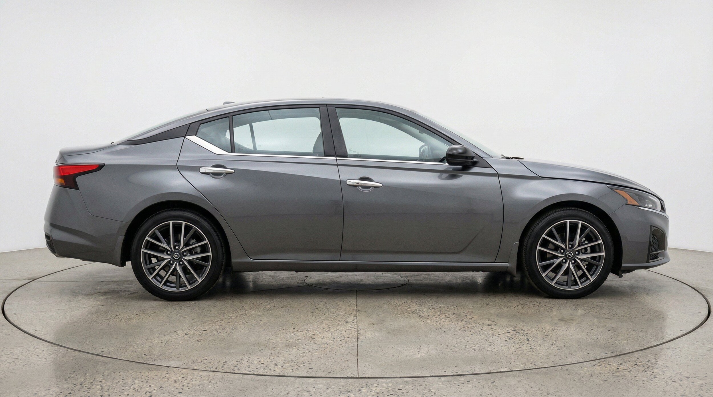 Thumbnail: 2025 Nissan Altima - 11