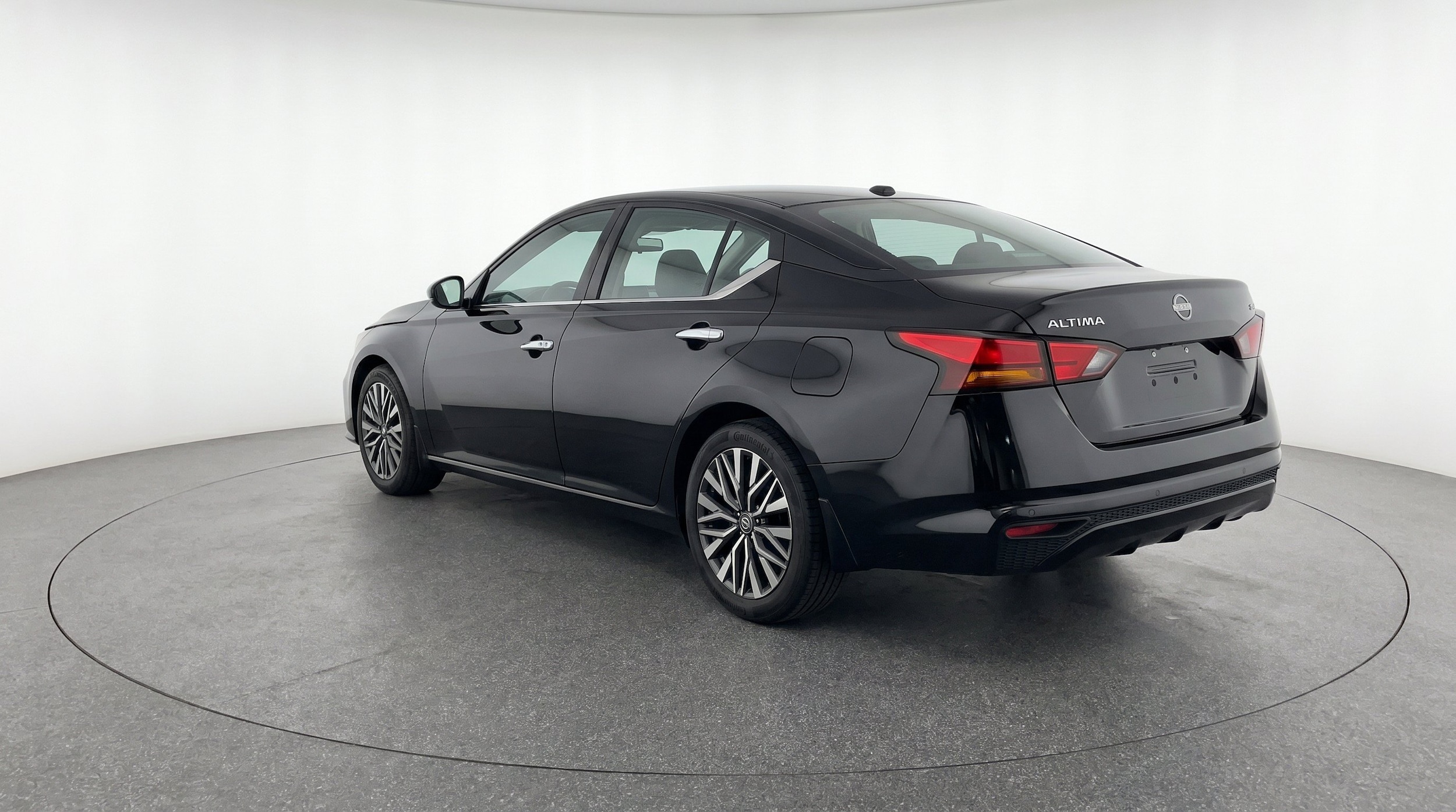 Thumbnail: 2025 Nissan Altima - 6