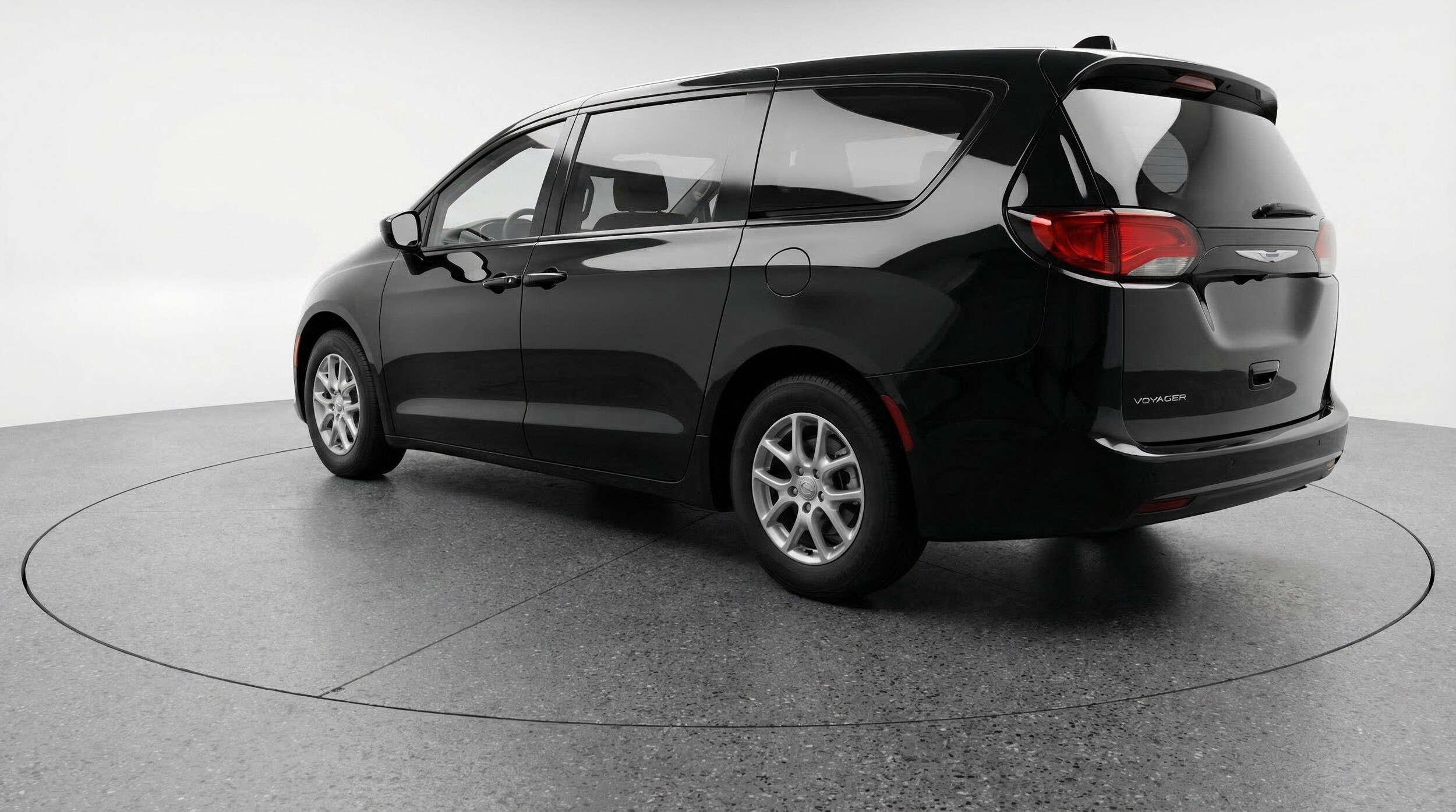 Thumbnail: 2024 Chrysler Voyager - 6