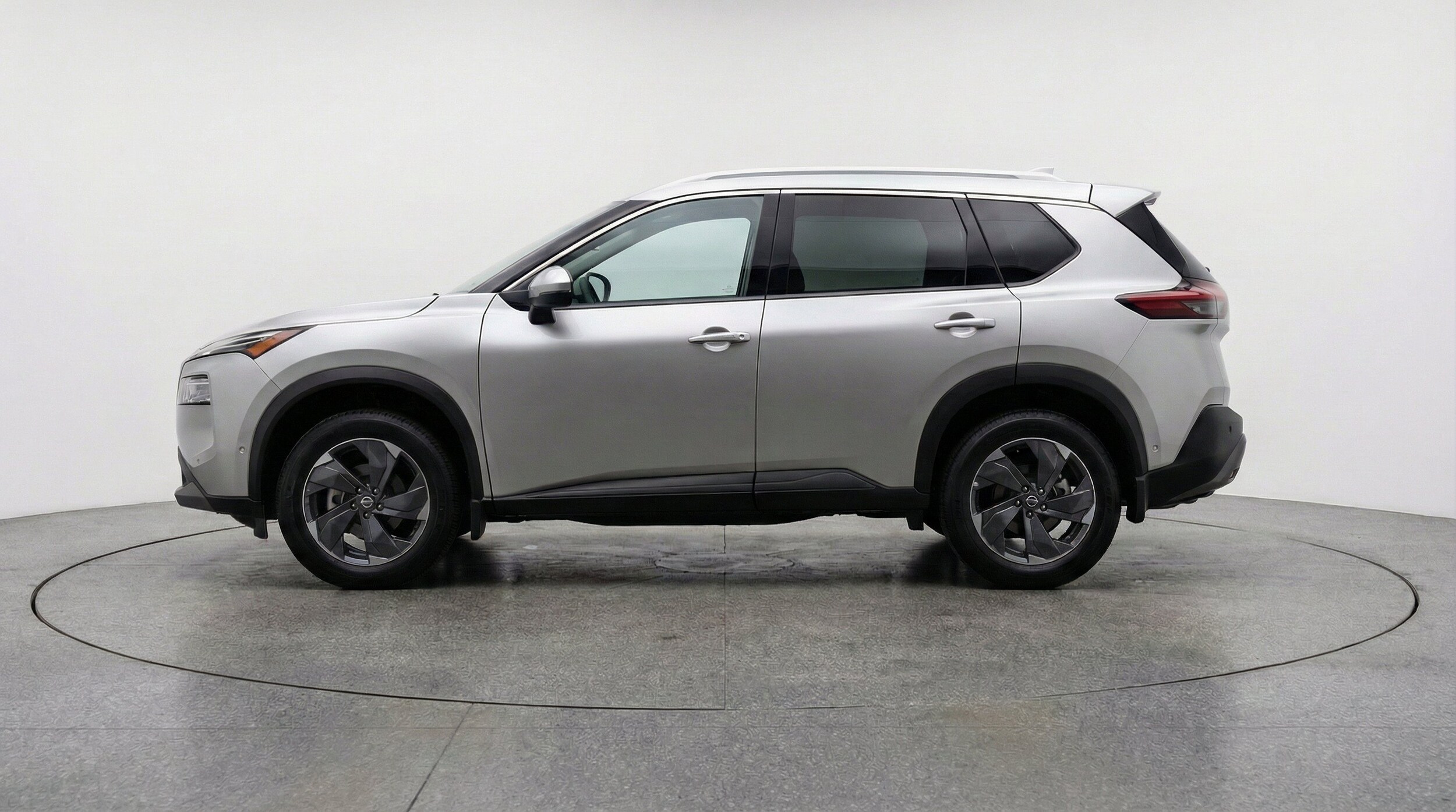 Thumbnail: 2025 Nissan Rogue - 5