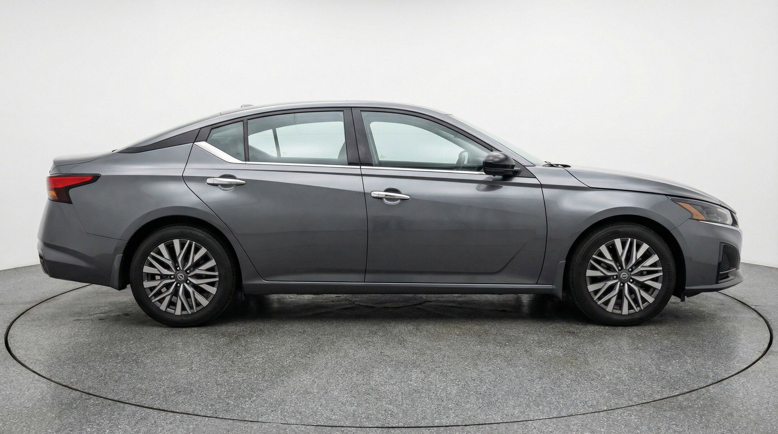 Thumbnail: 2025 Nissan Altima - 11