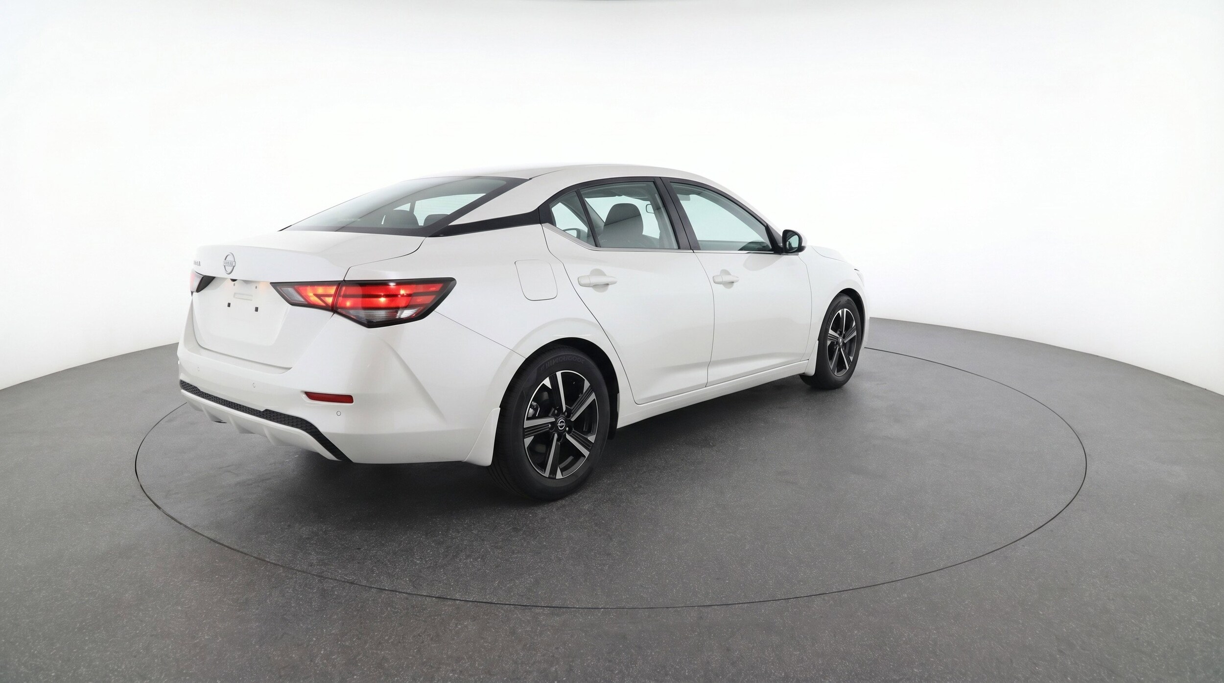 Thumbnail: 2025 Nissan Sentra - 9