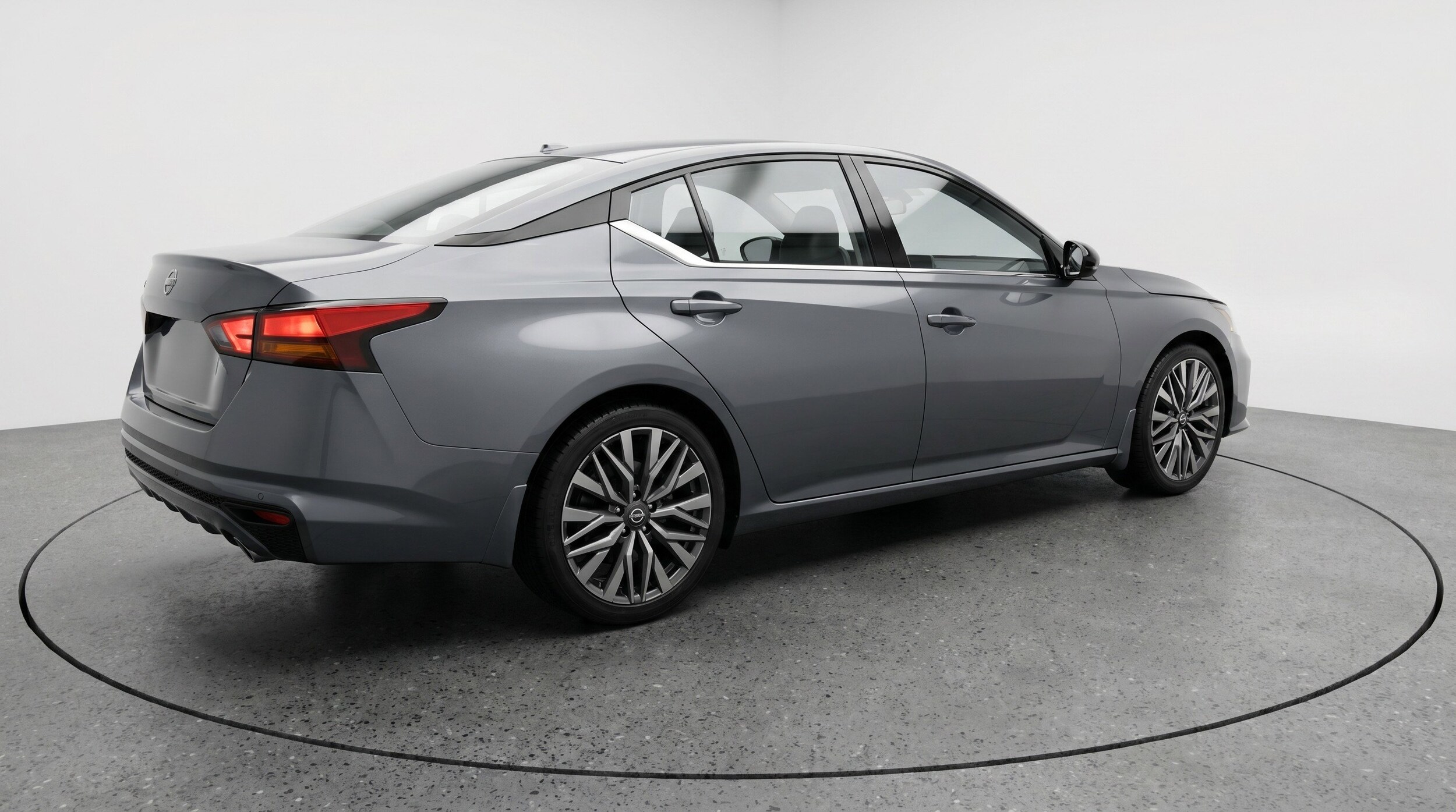 Thumbnail: 2025 Nissan Altima - 9