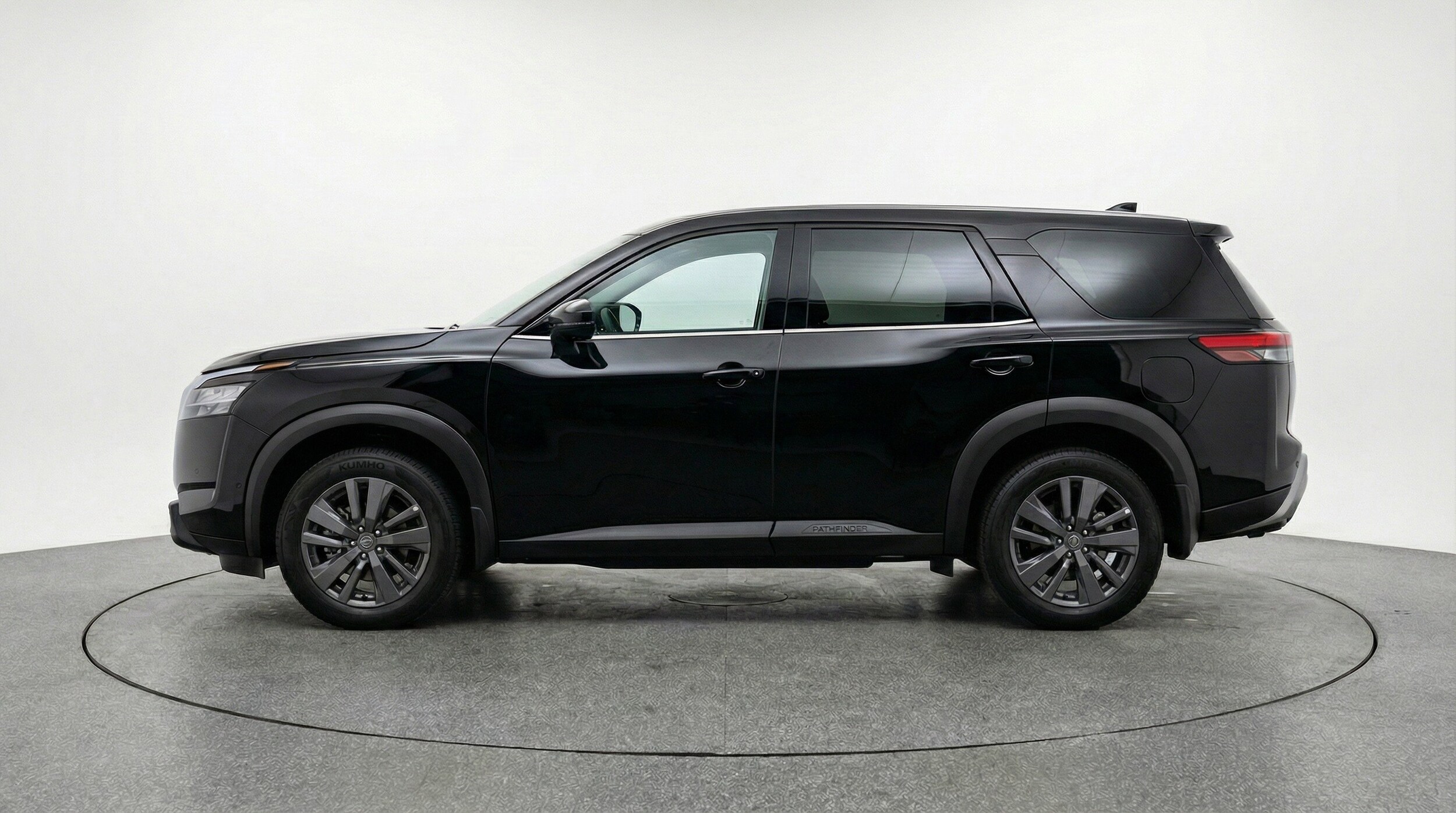 Thumbnail: 2025 Nissan Pathfinder - 5