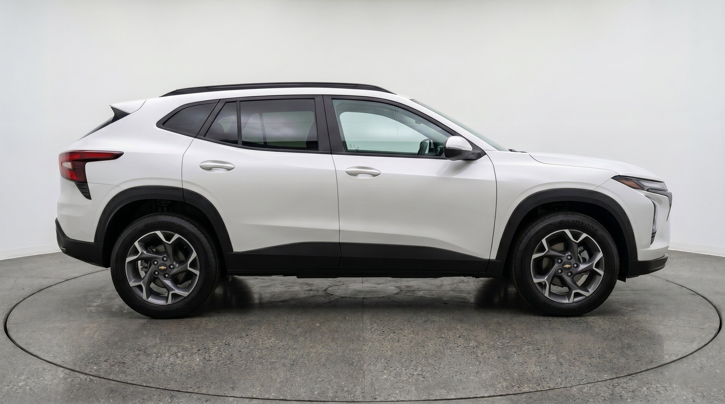 Thumbnail: 2025 Chevrolet Trax - 11