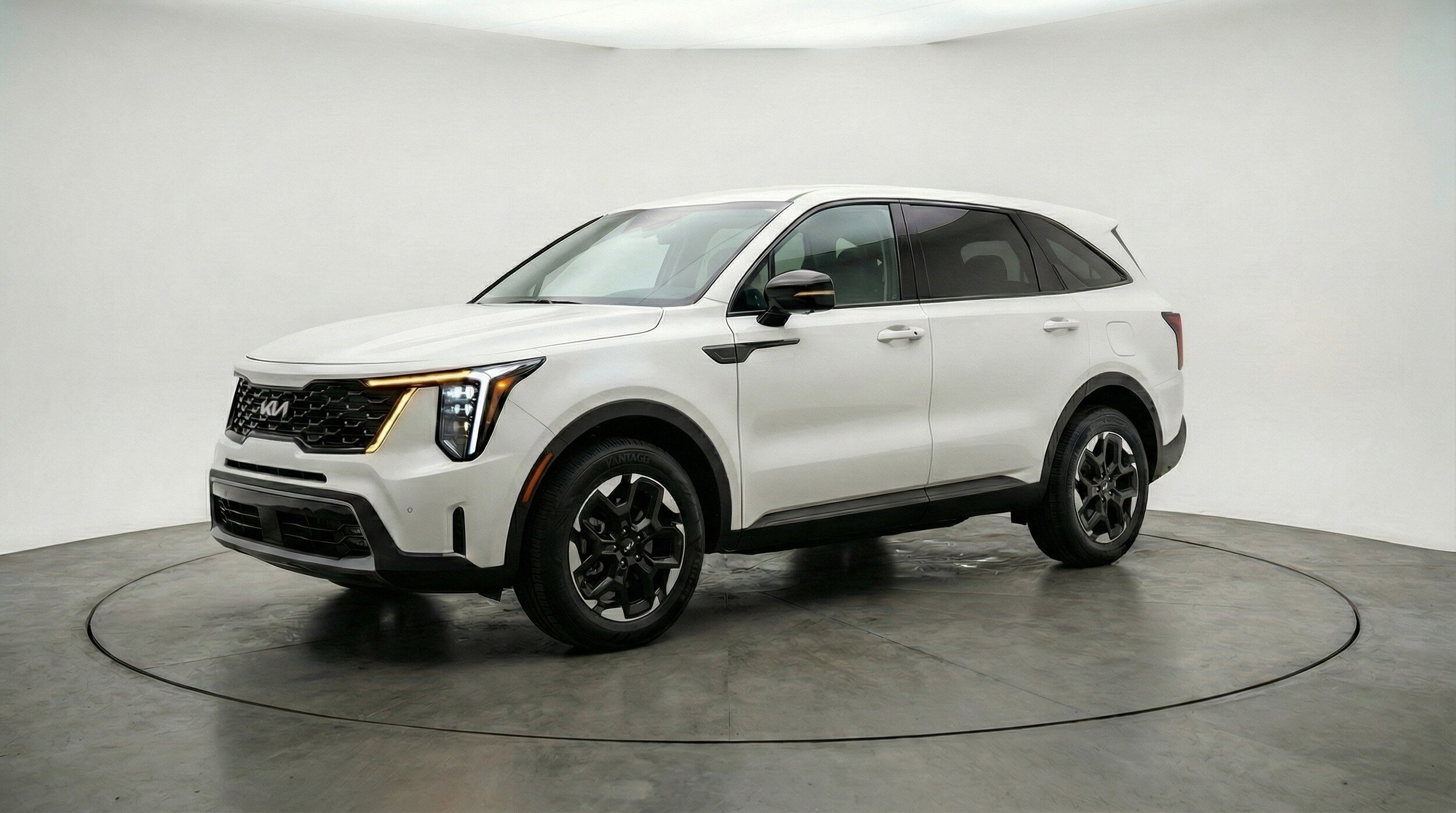 Thumbnail: 2024 Kia Sorento - 3