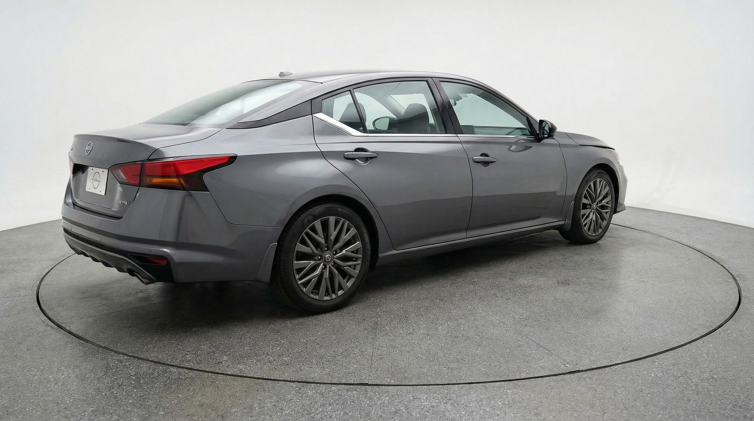 Thumbnail: 2025 Nissan Altima - 9