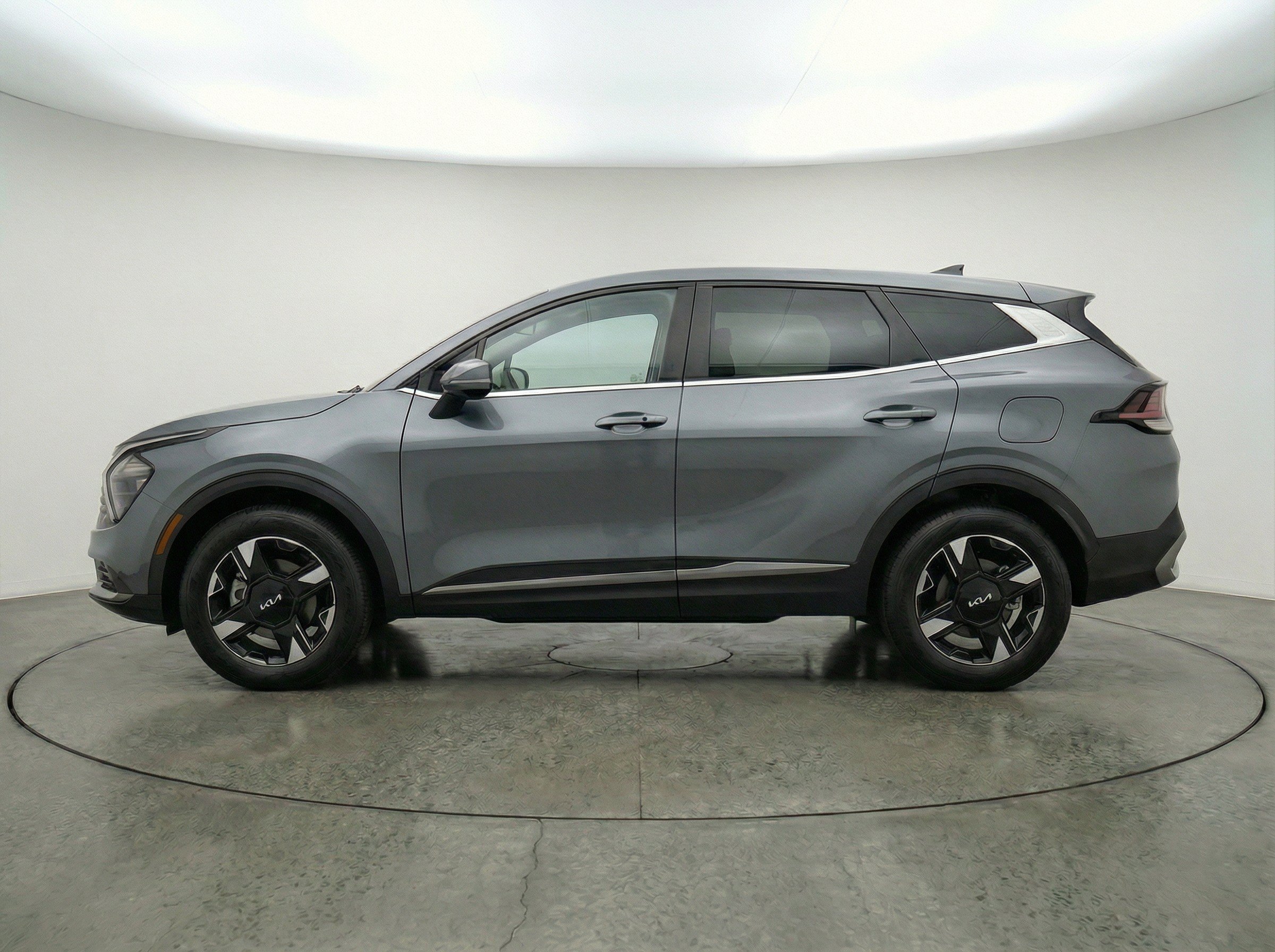 Thumbnail: 2026 Kia Sportage - 5