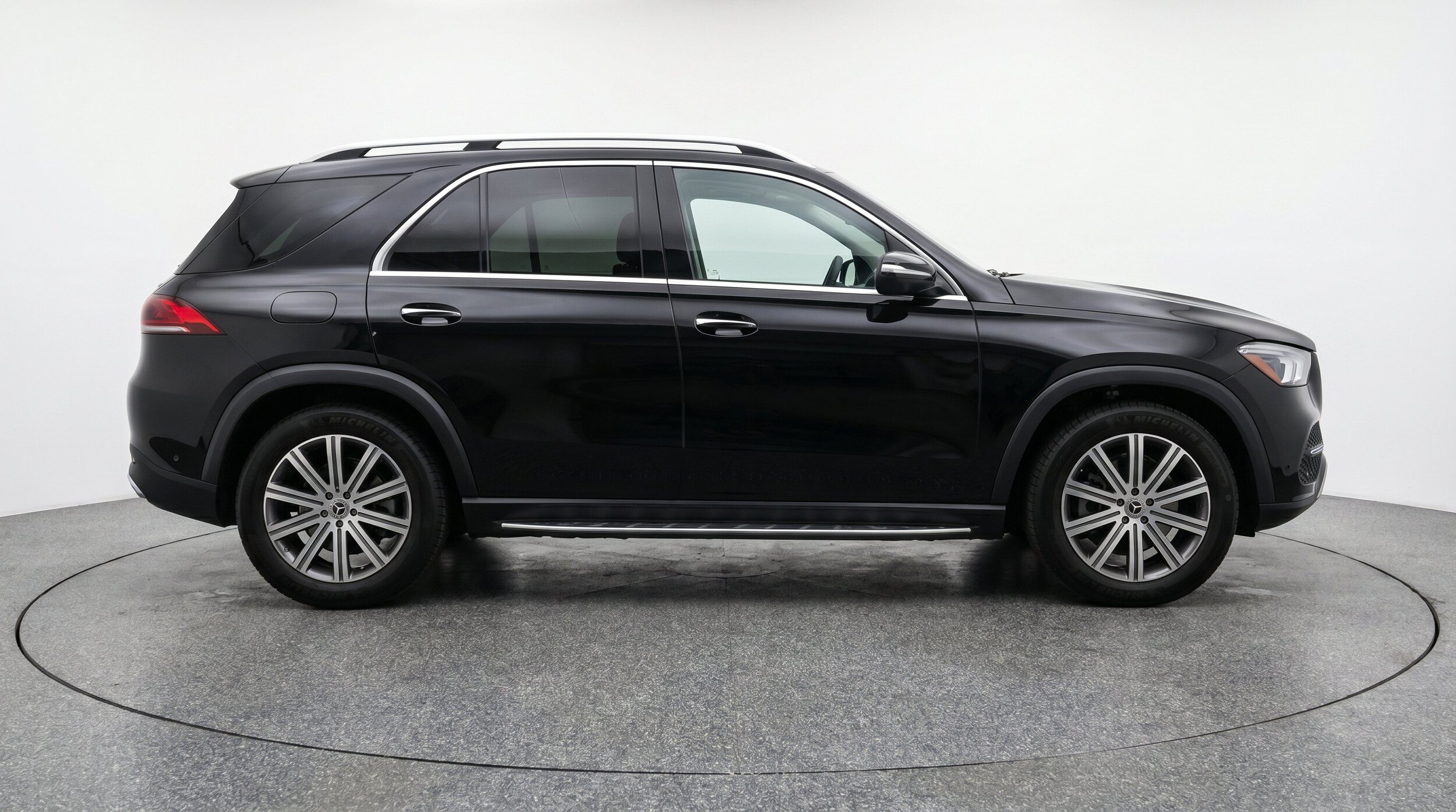 Thumbnail: 2026 Mercedes-Benz GLE - 11