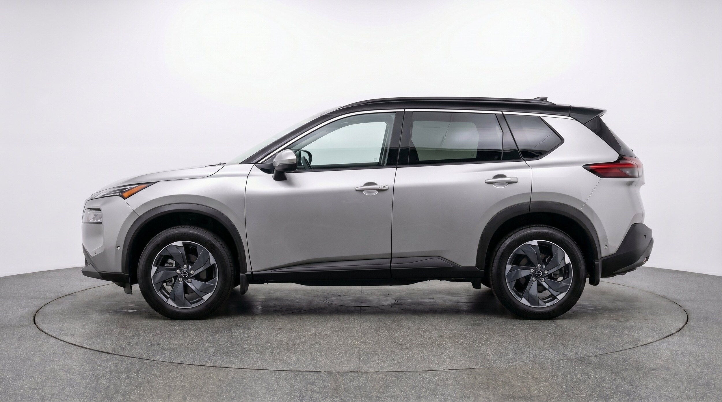 Thumbnail: 2025 Nissan Rogue - 5