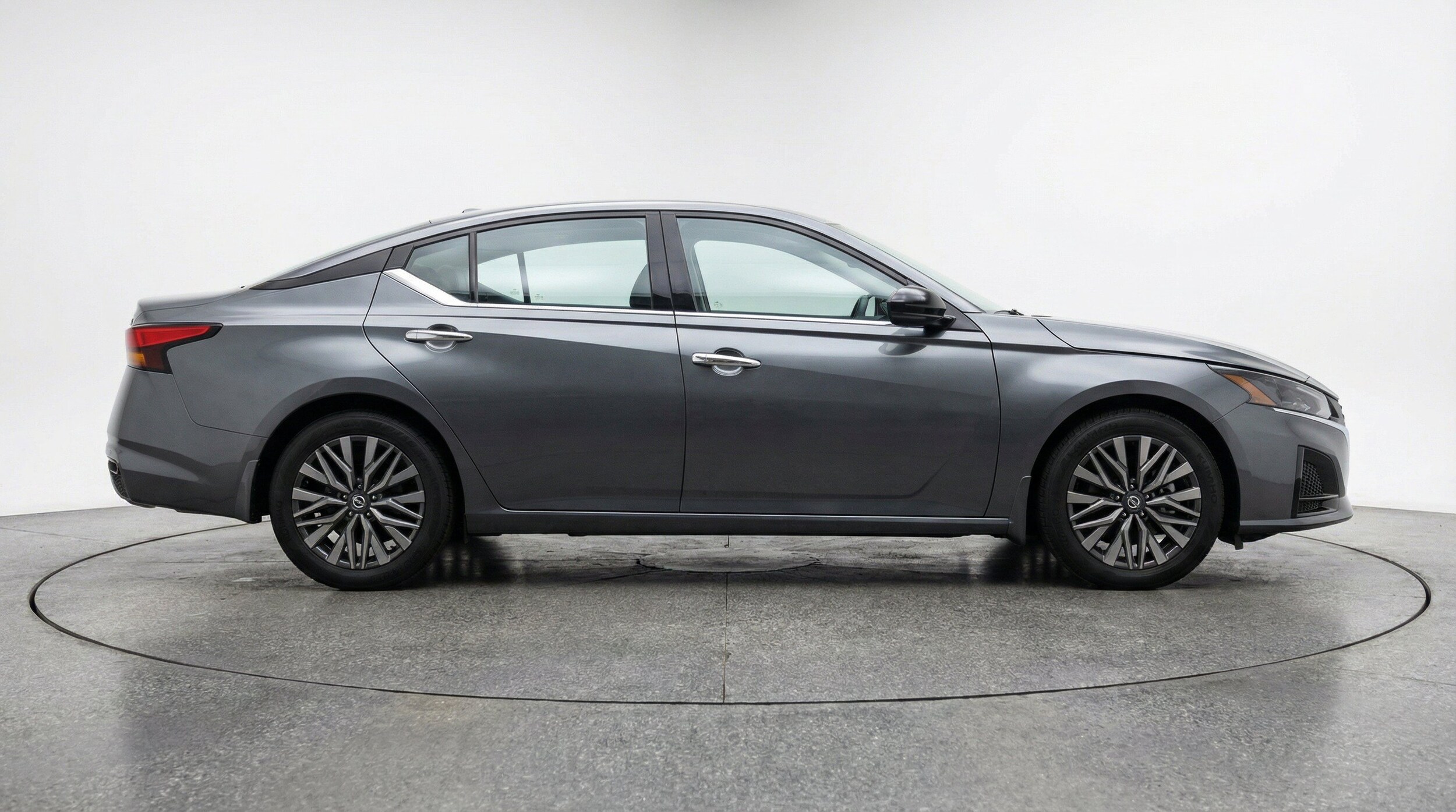 Thumbnail: 2025 Nissan Altima - 11