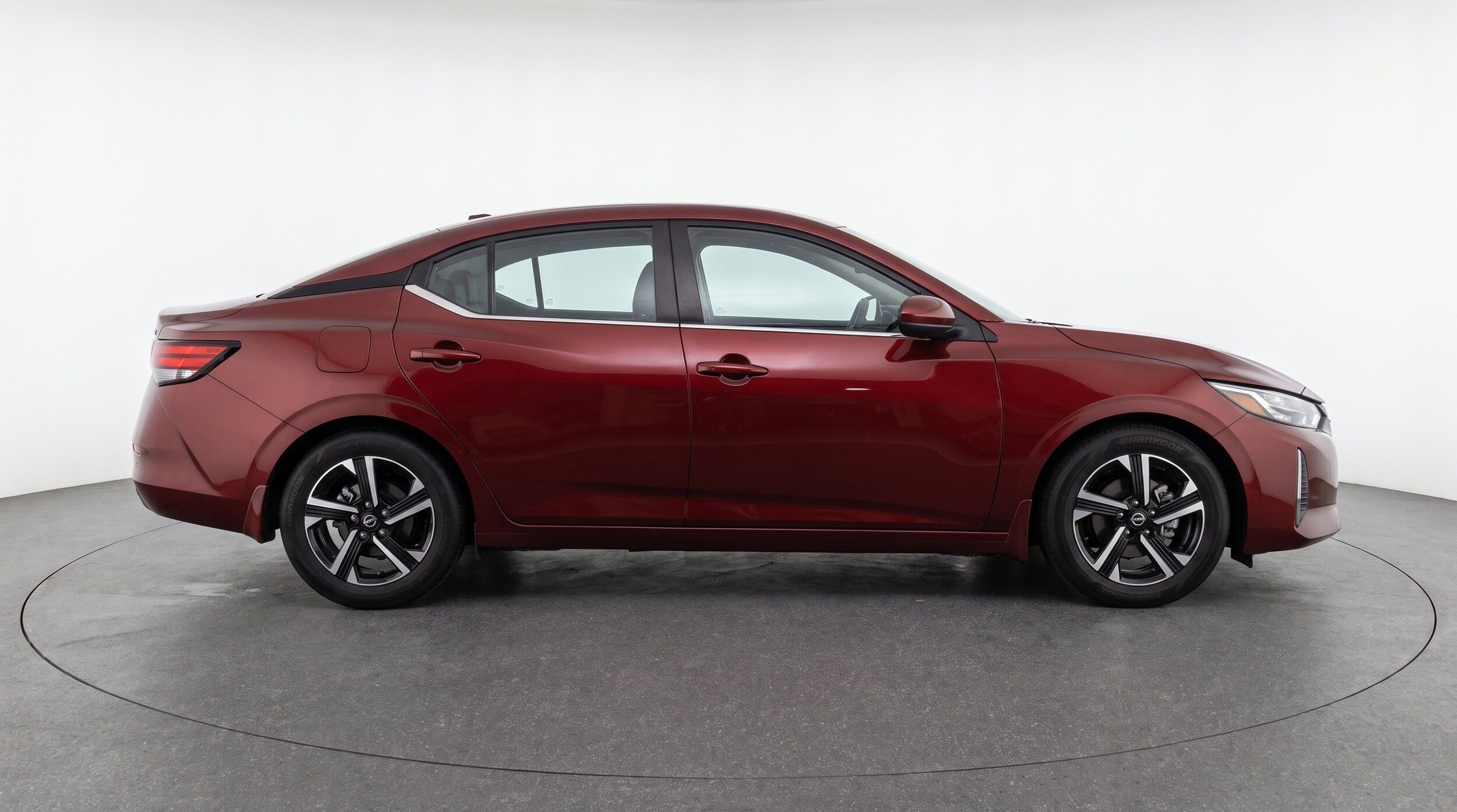 Thumbnail: 2025 Nissan Sentra - 11