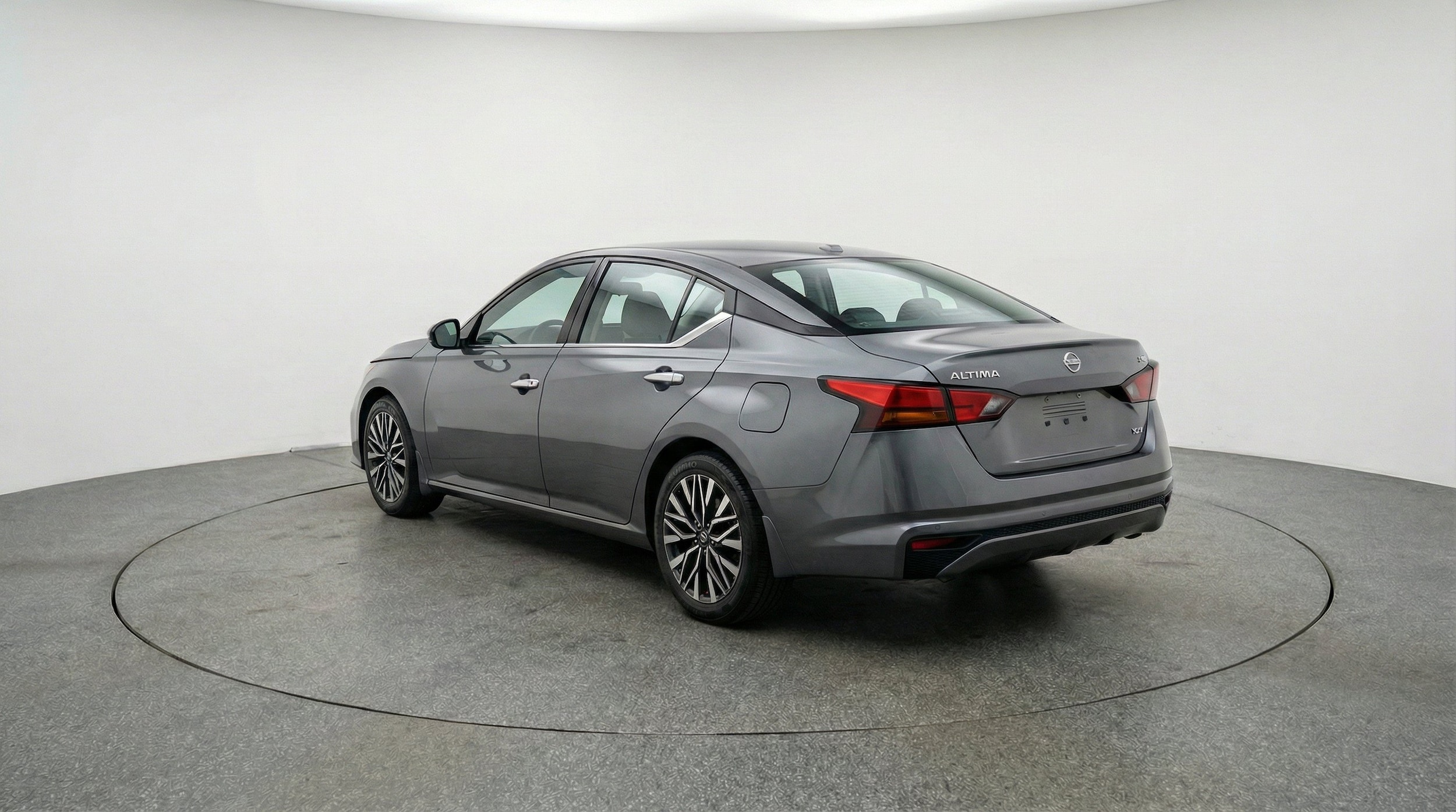 Thumbnail: 2025 Nissan Altima - 6