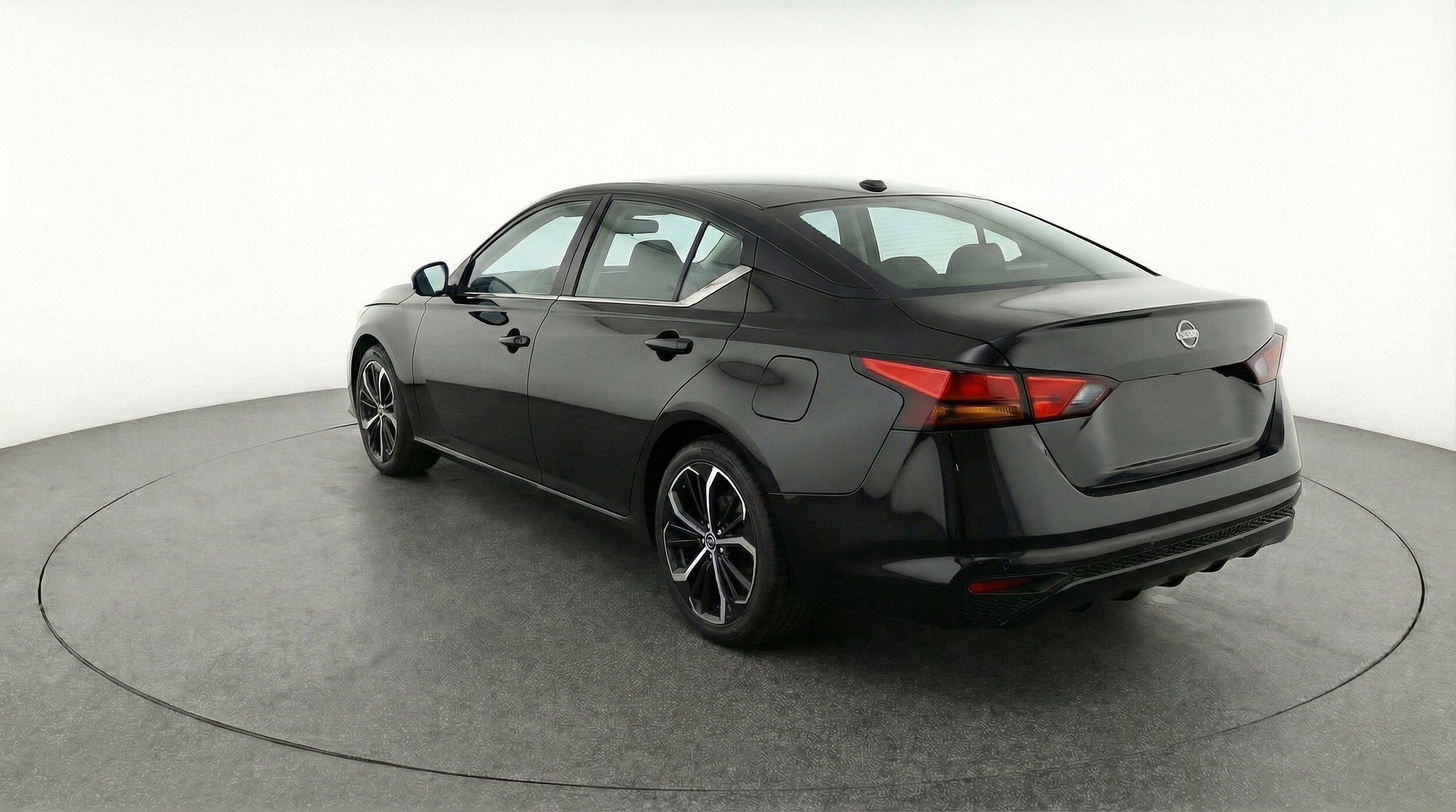 Thumbnail: 2025 Nissan Altima - 6