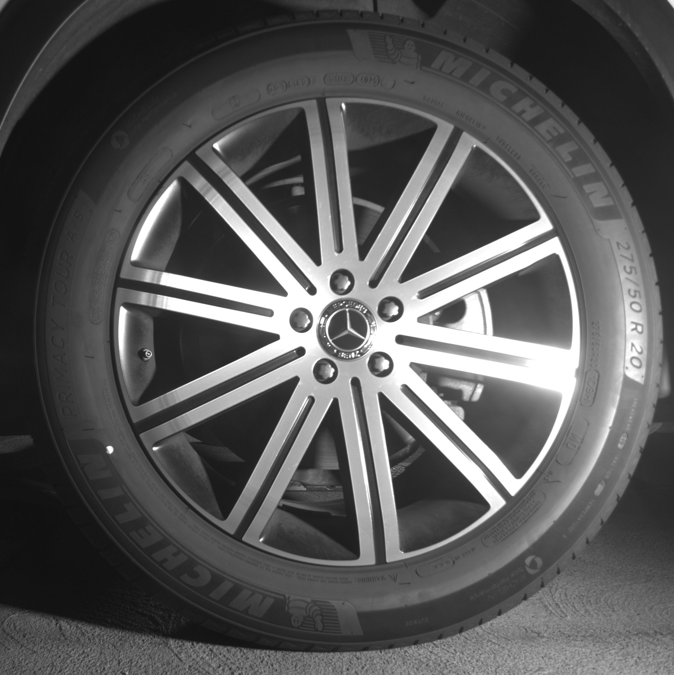 Thumbnail: 2026 Mercedes-Benz GLE - 12