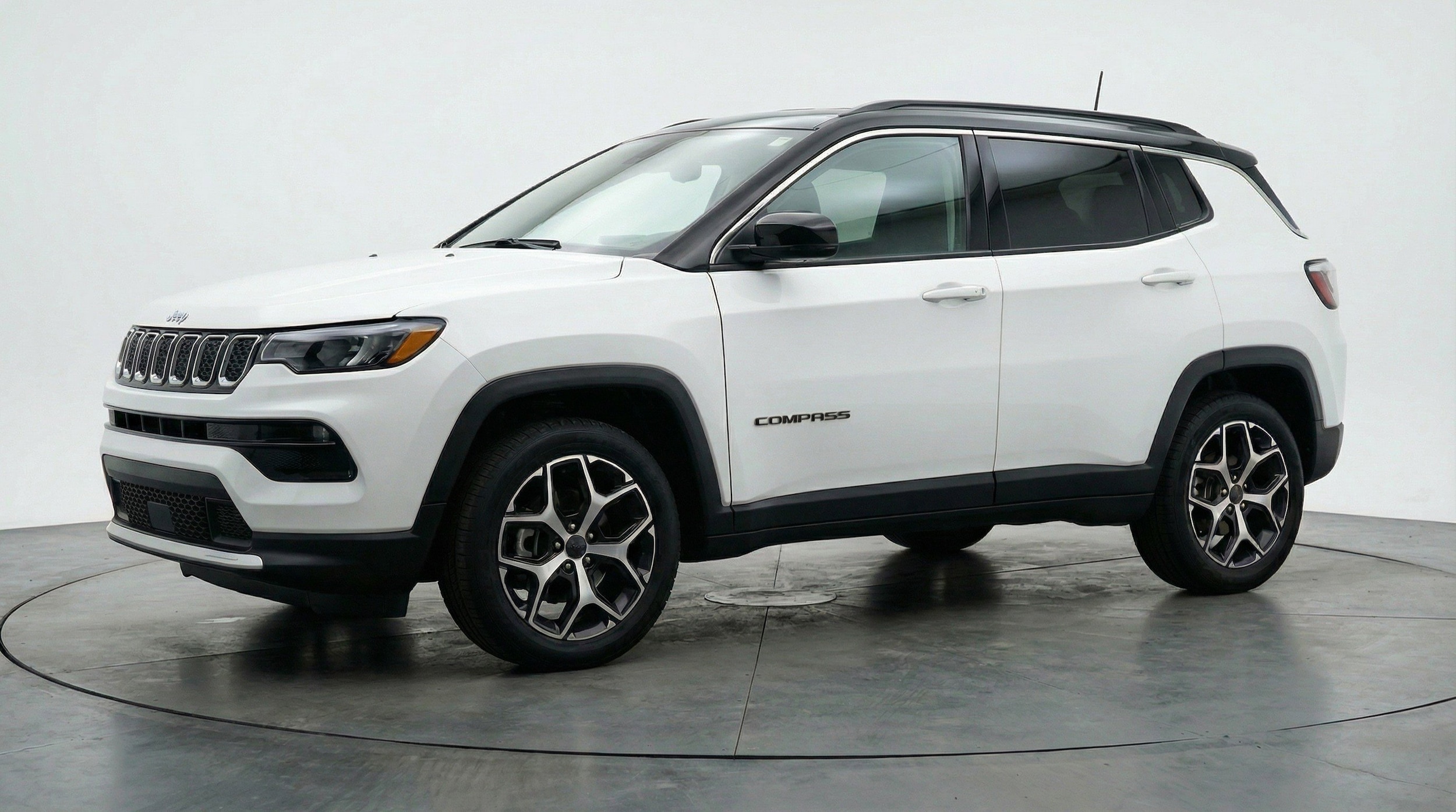 Thumbnail: 2025 Jeep Compass - 3