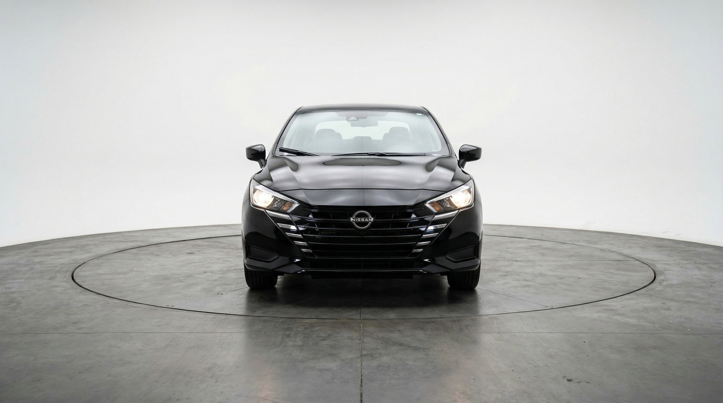 Thumbnail: 2025 Nissan Versa - 2