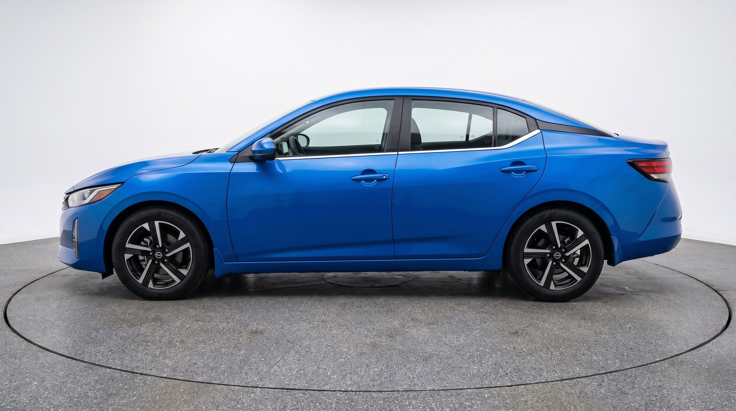 Thumbnail: 2025 Nissan Sentra - 5