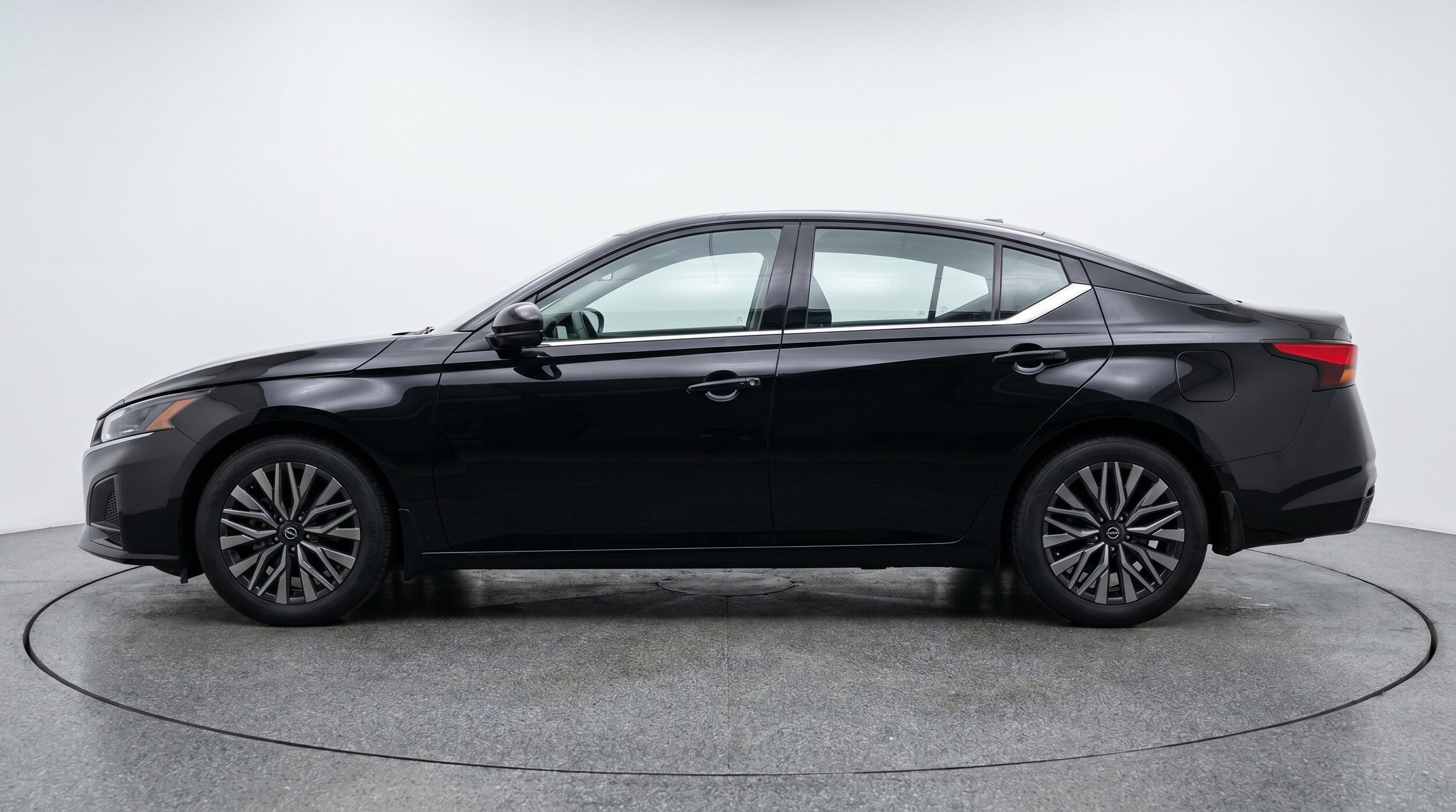 Thumbnail: 2026 Nissan Altima - 5