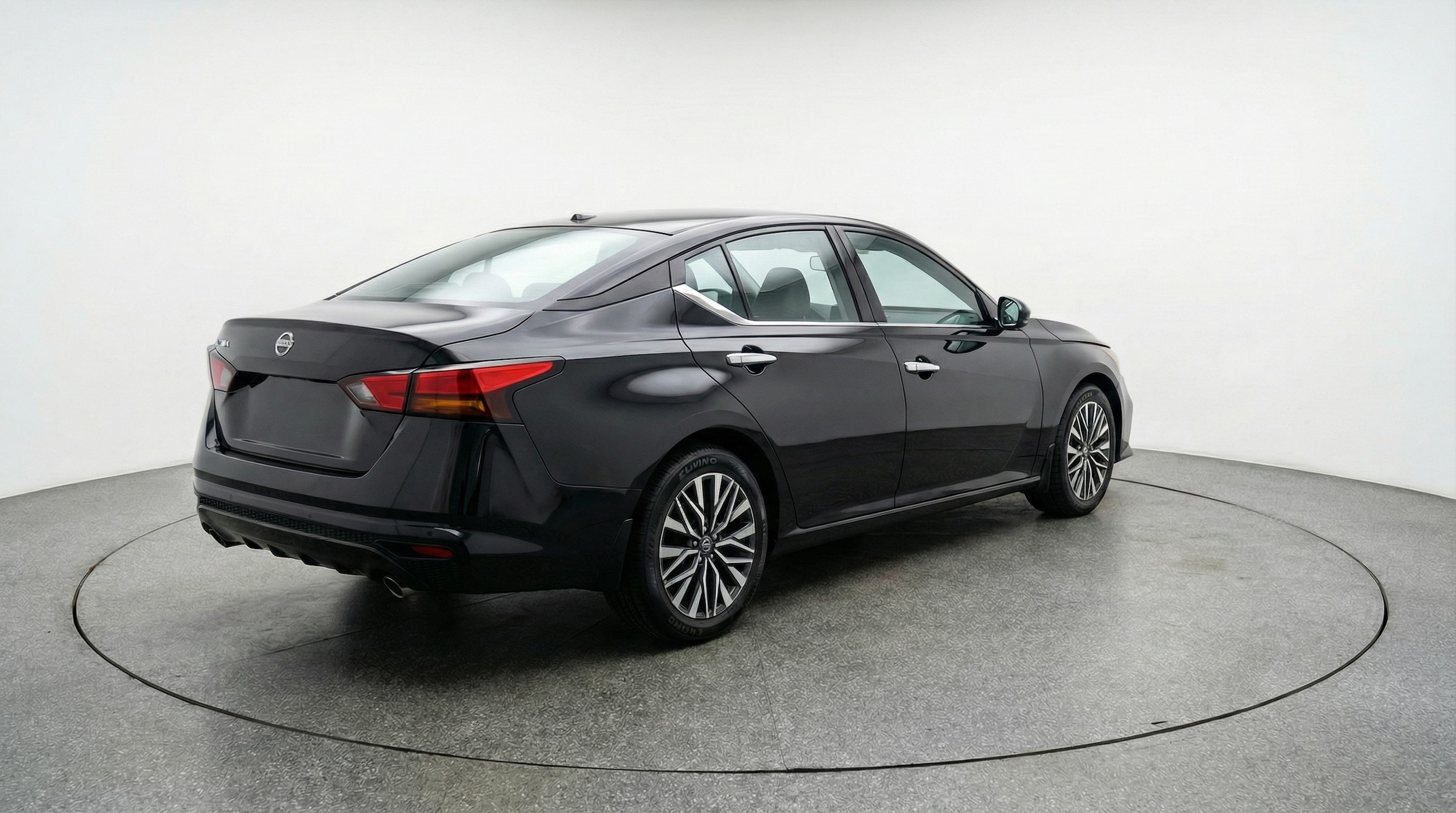 Thumbnail: 2025 Nissan Altima - 7