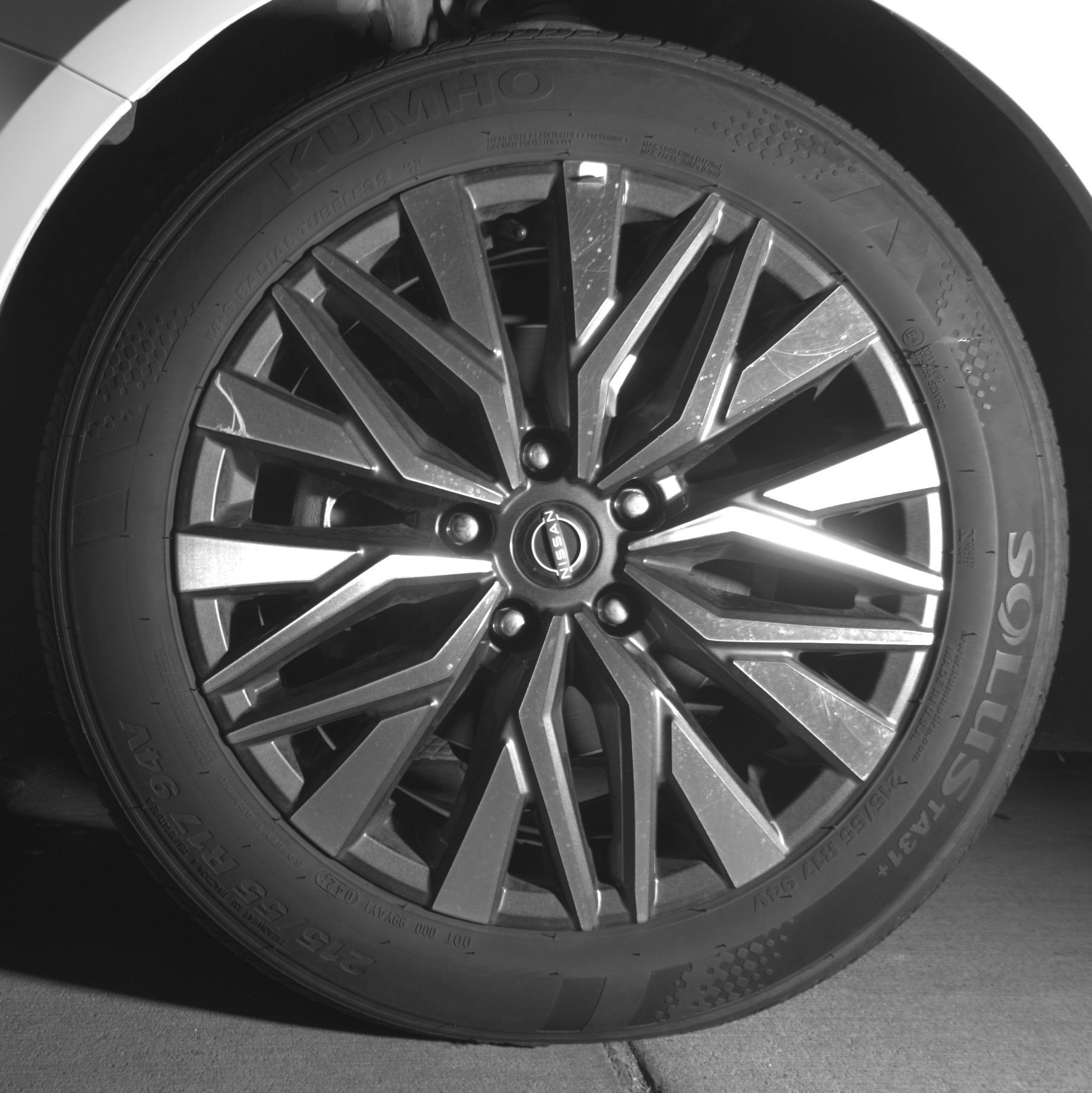 Thumbnail: 2025 Nissan Altima - 12