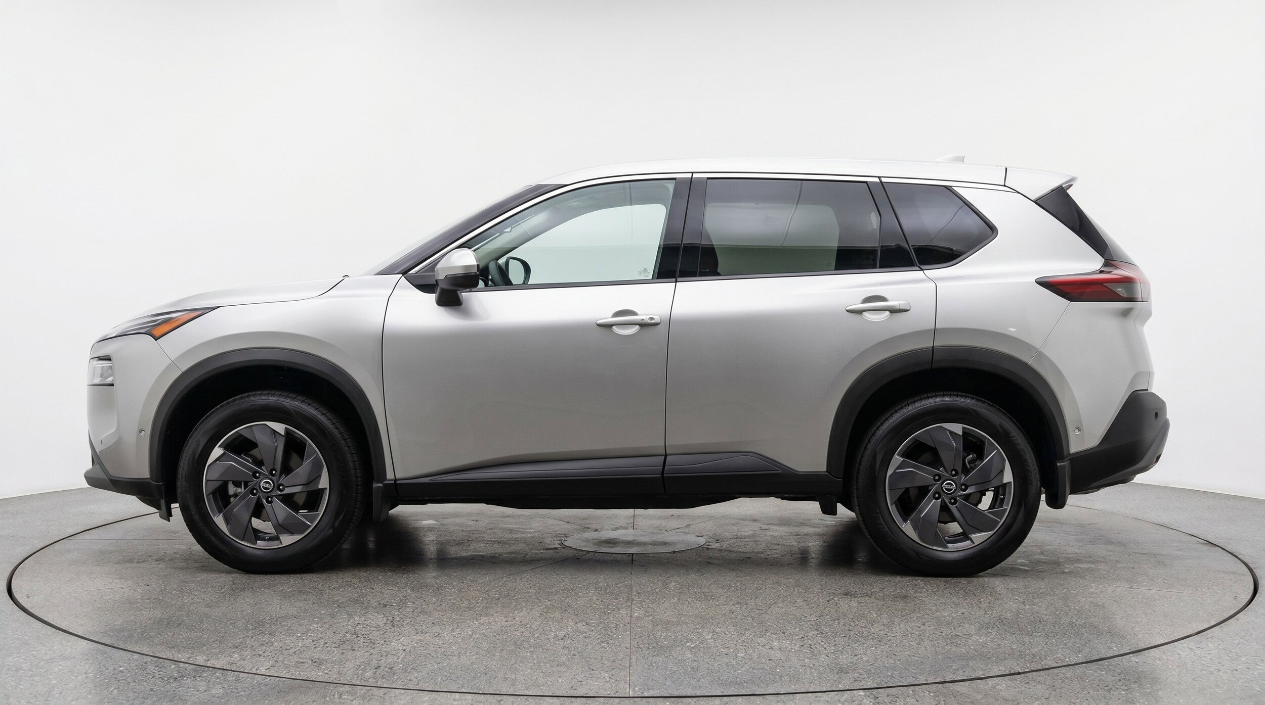 Thumbnail: 2025 Nissan Rogue - 5