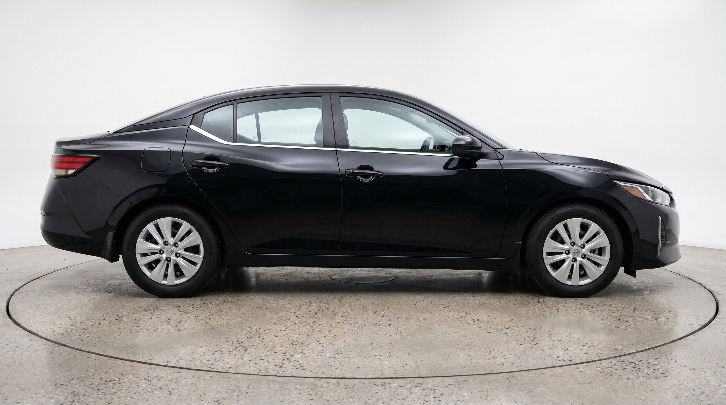 Thumbnail: 2025 Nissan Sentra - 11