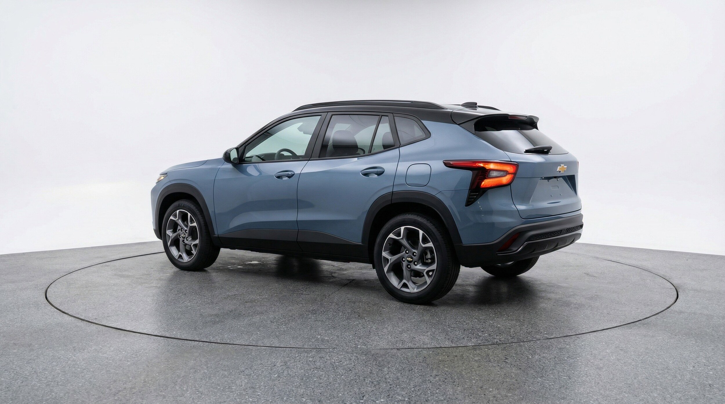 Thumbnail: 2025 Chevrolet Trax - 6