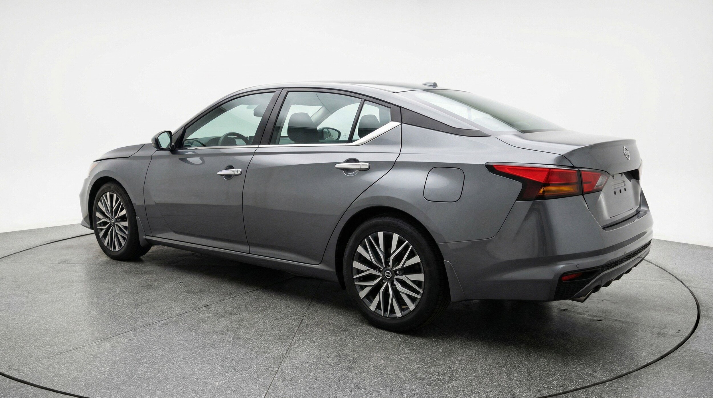 Thumbnail: 2025 Nissan Altima - 6