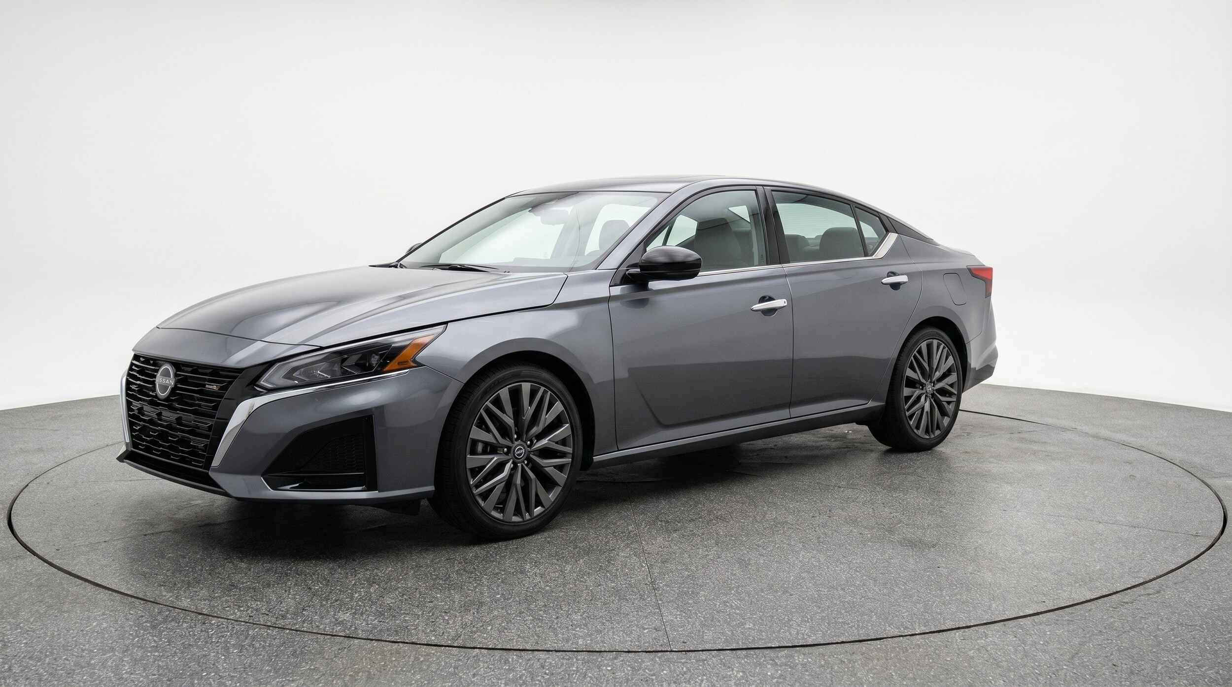 Thumbnail: 2025 Nissan Altima - 3