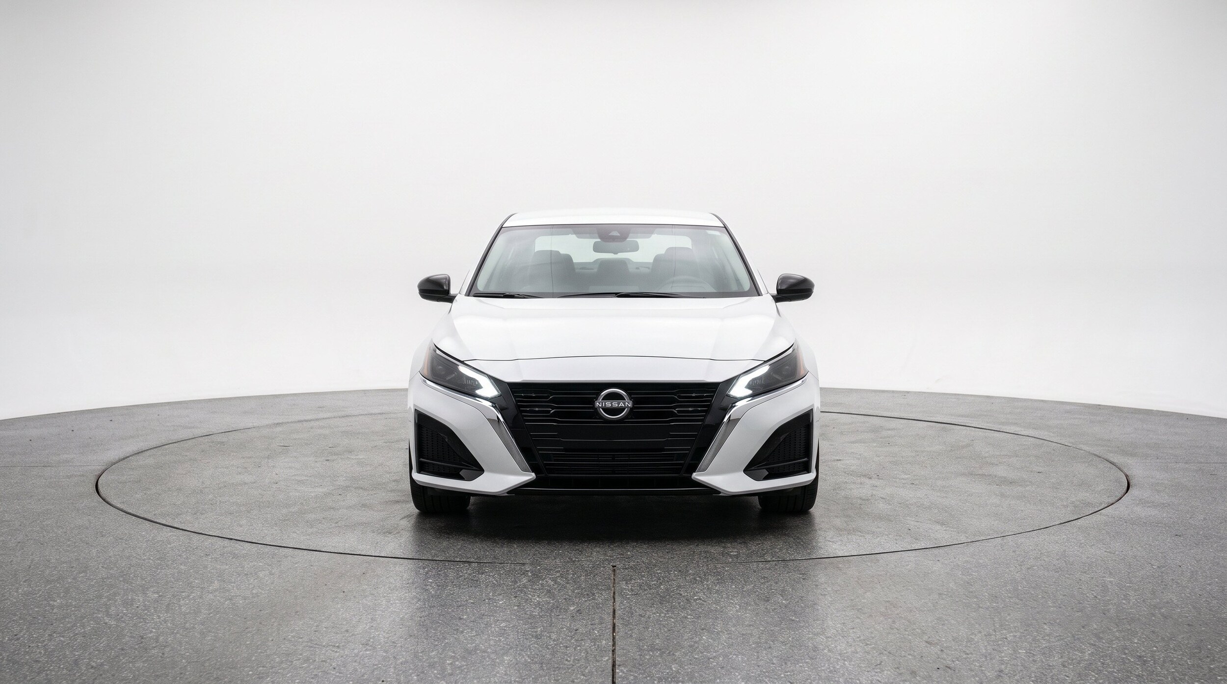 Thumbnail: 2025 Nissan Altima - 2