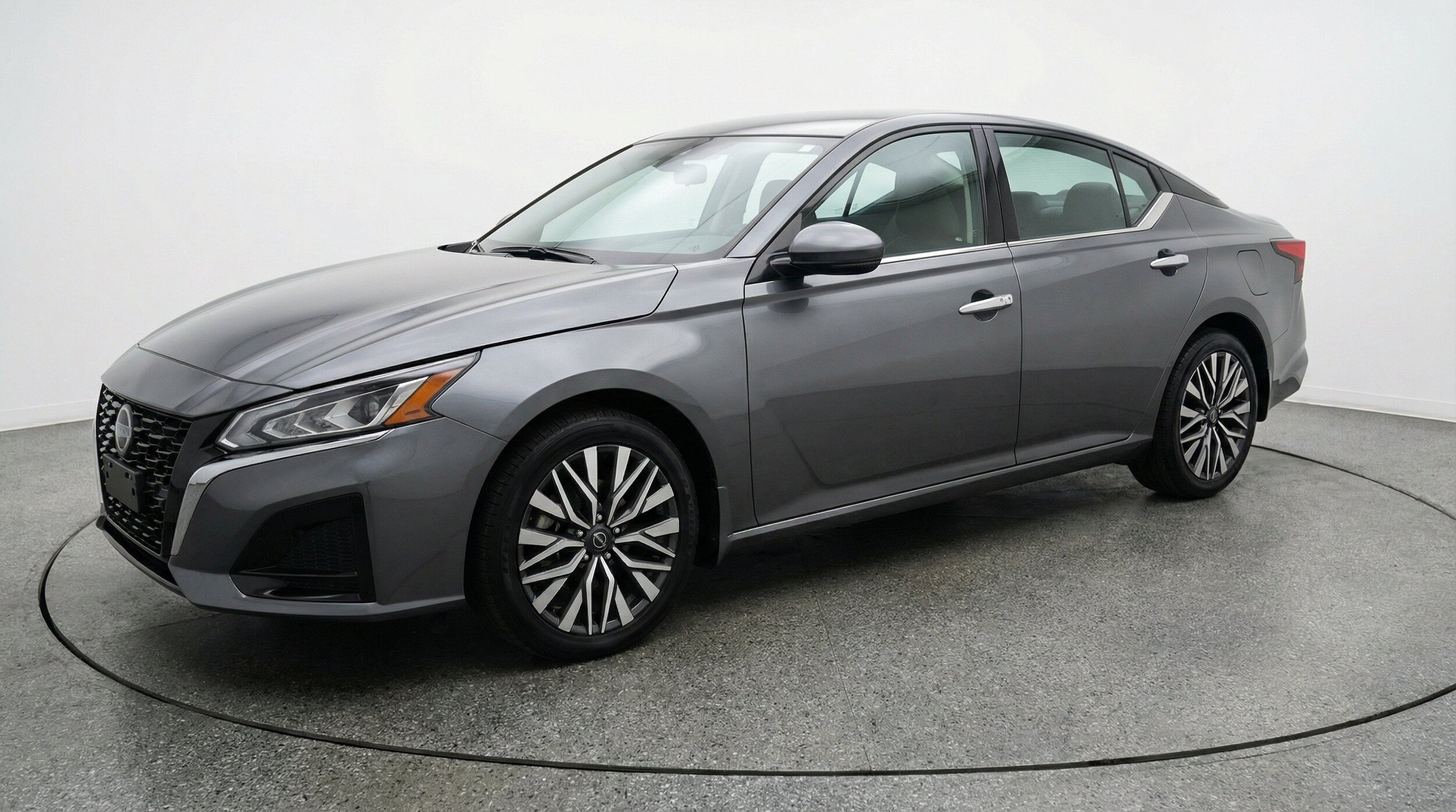 Thumbnail: 2025 Nissan Altima - 3