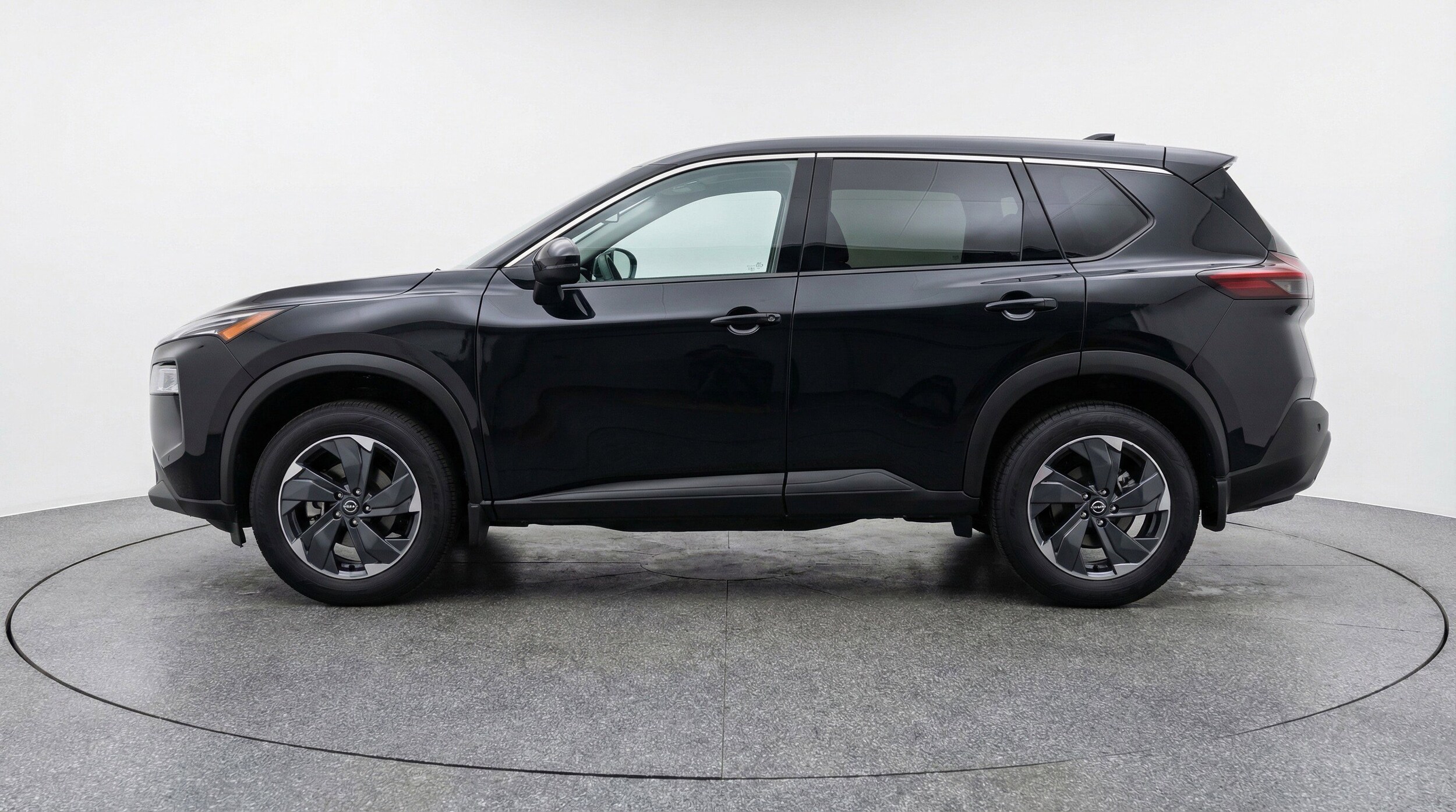 Thumbnail: 2025 Nissan Rogue - 5