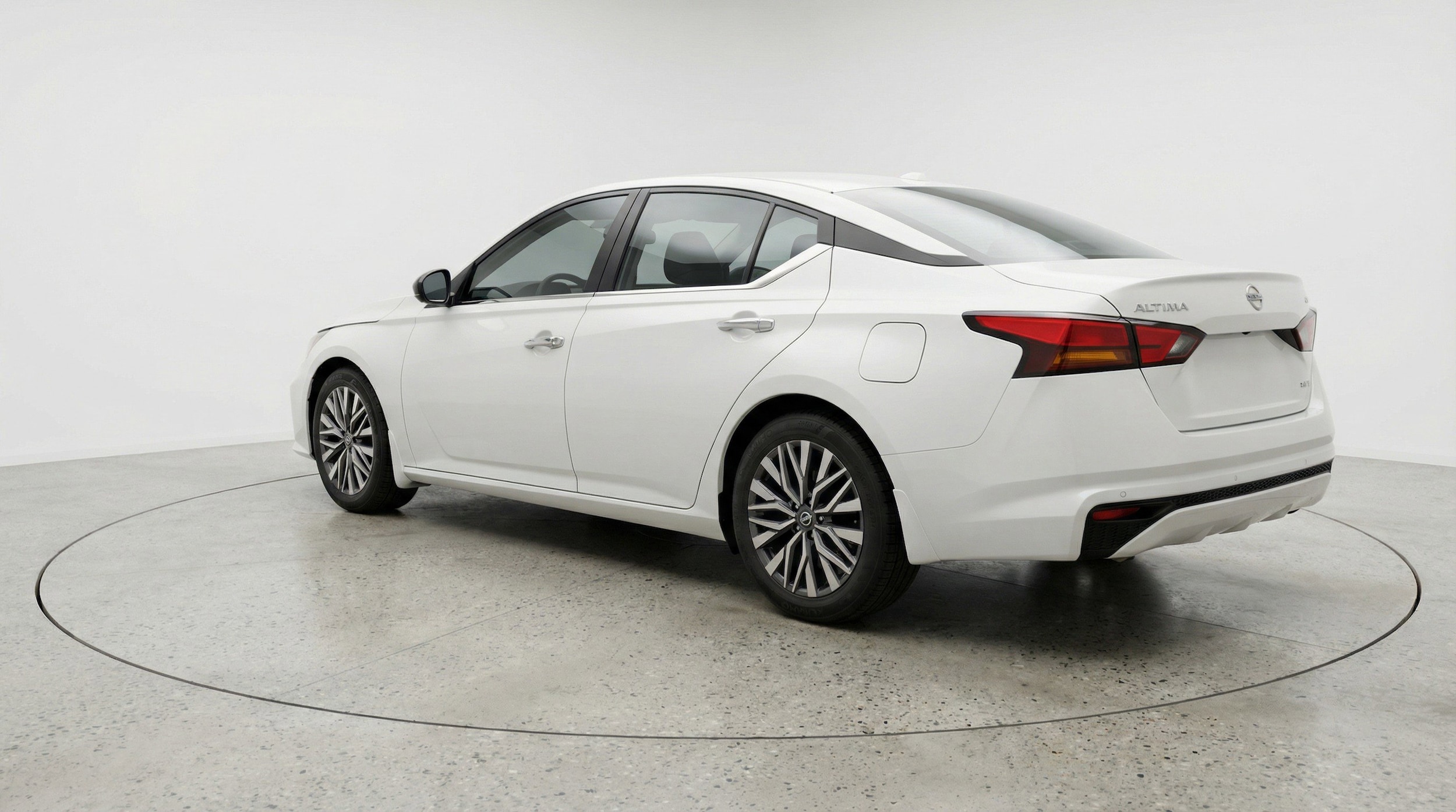 Thumbnail: 2025 Nissan Altima - 6