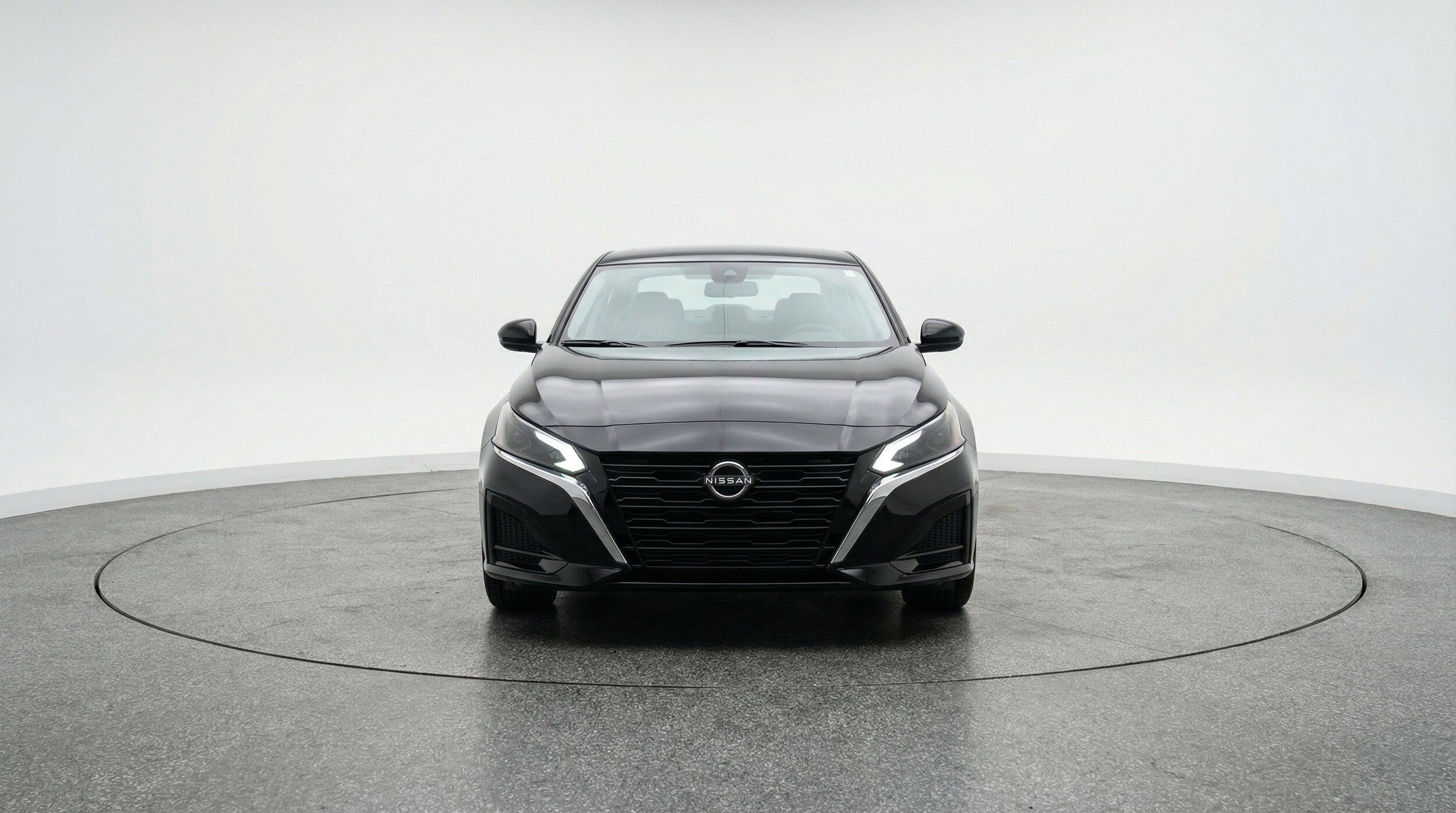 Thumbnail: 2025 Nissan Altima - 2