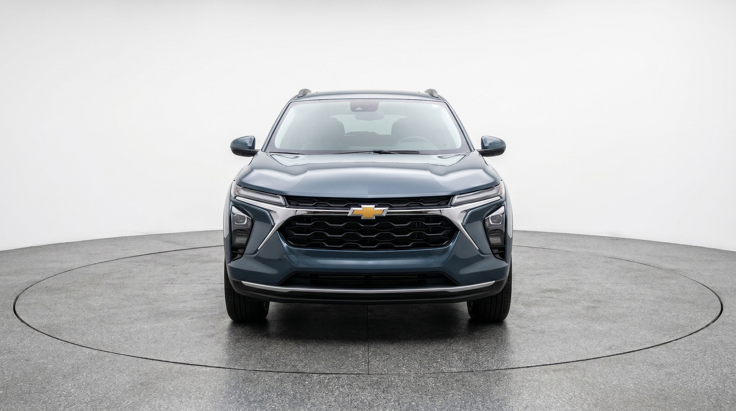 Thumbnail: 2025 Chevrolet Trax - 2