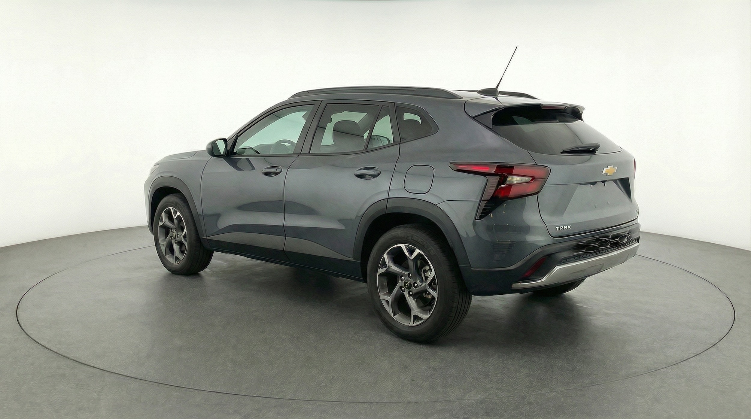 Thumbnail: 2025 Chevrolet Trax - 5