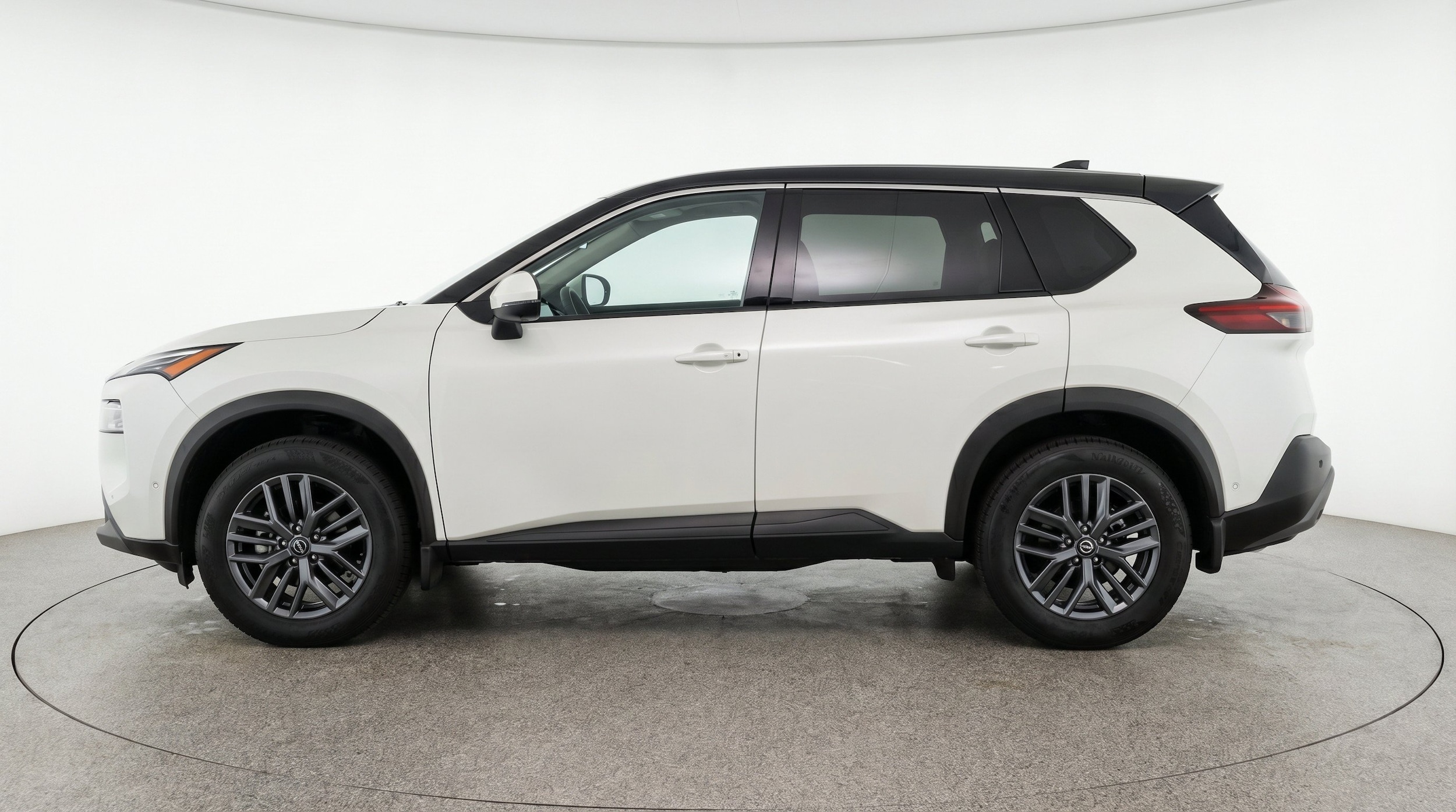 Thumbnail: 2026 Nissan Rogue - 5