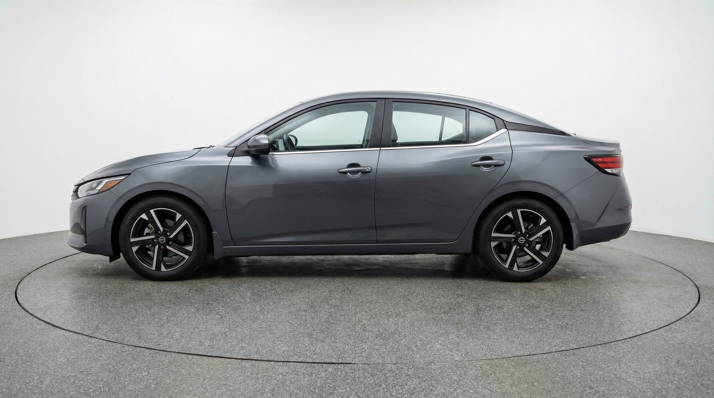 Thumbnail: 2025 Nissan Sentra - 5