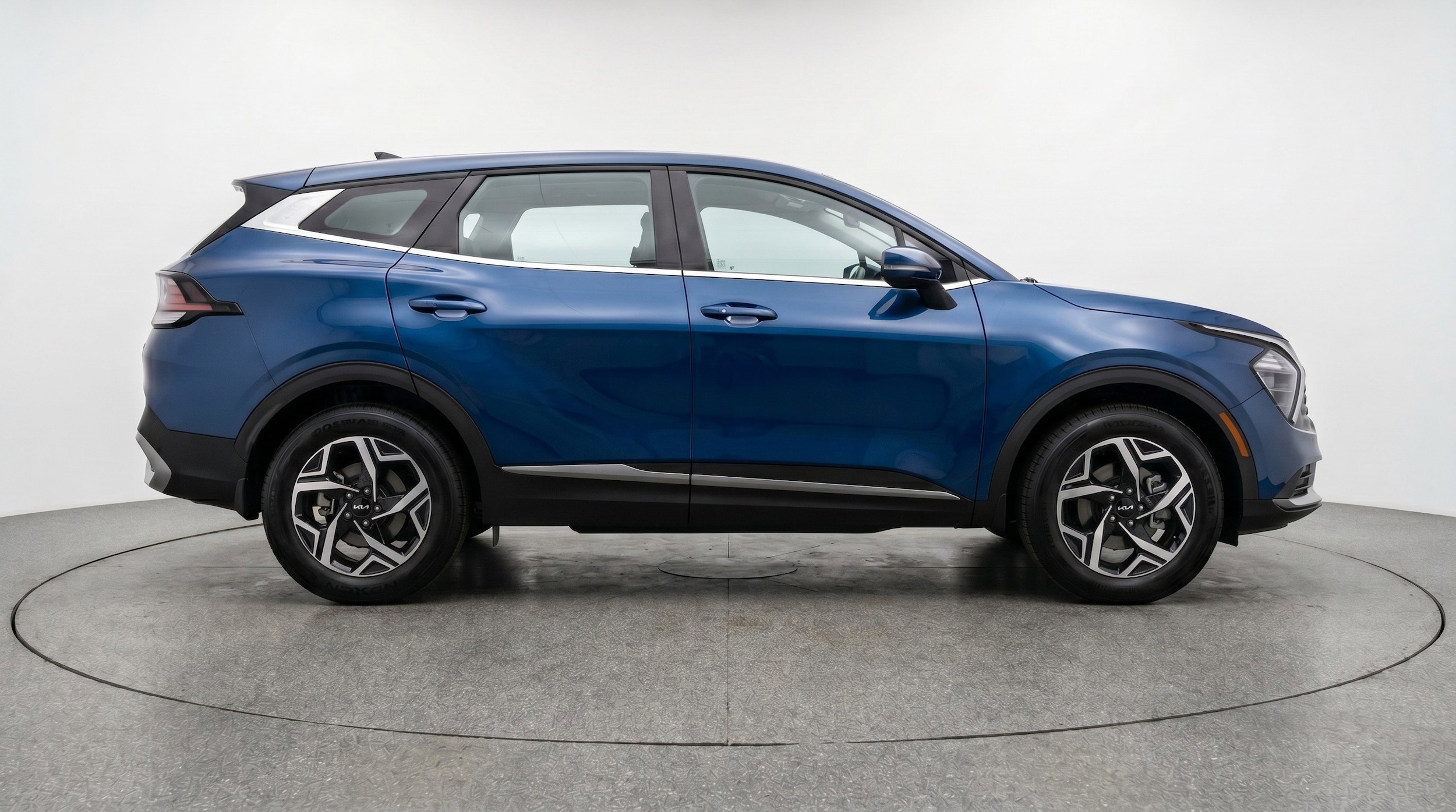 Thumbnail: 2025 Kia Sportage - 11