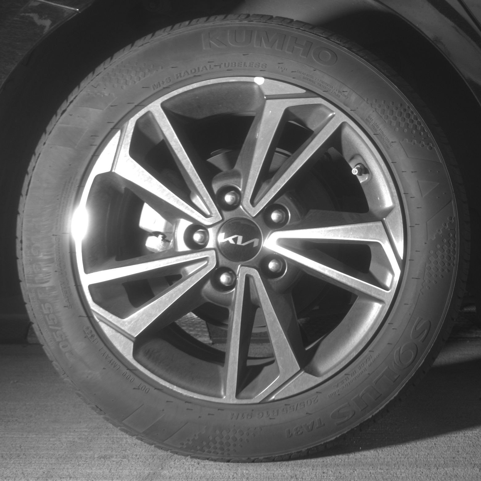 Thumbnail: 2024 Kia Forte - 15