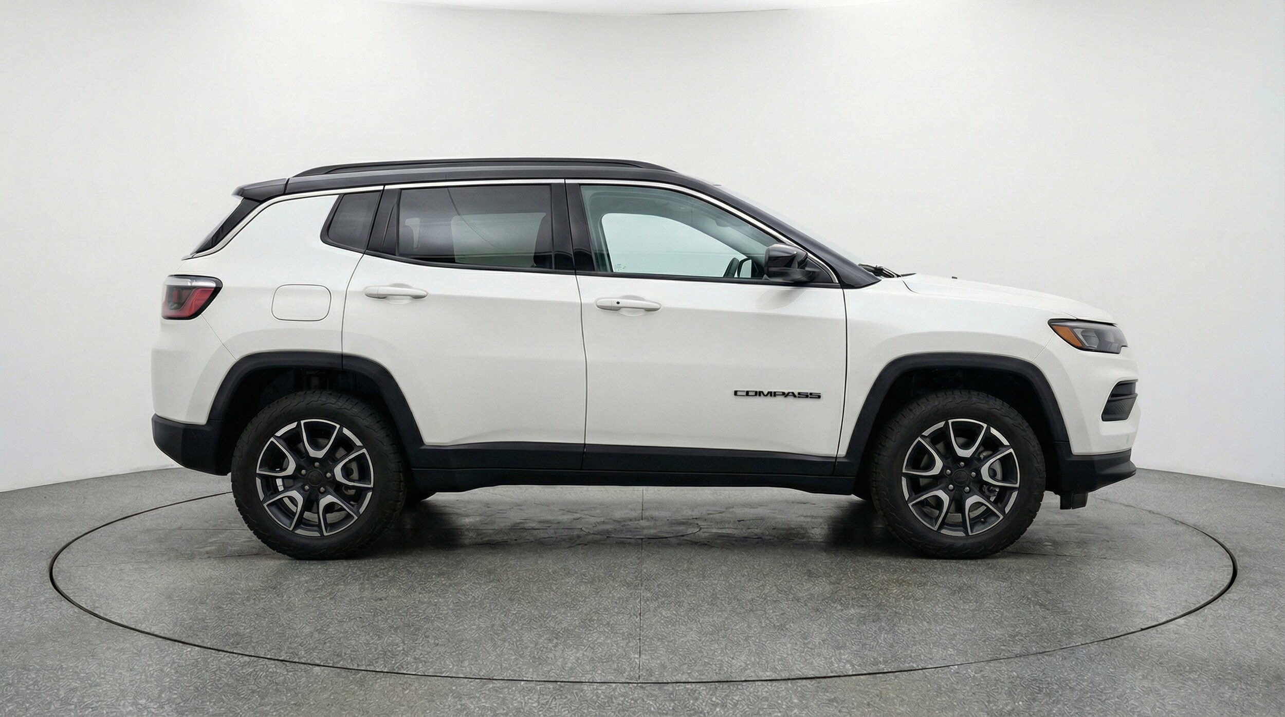 Thumbnail: 2025 Jeep Compass - 11