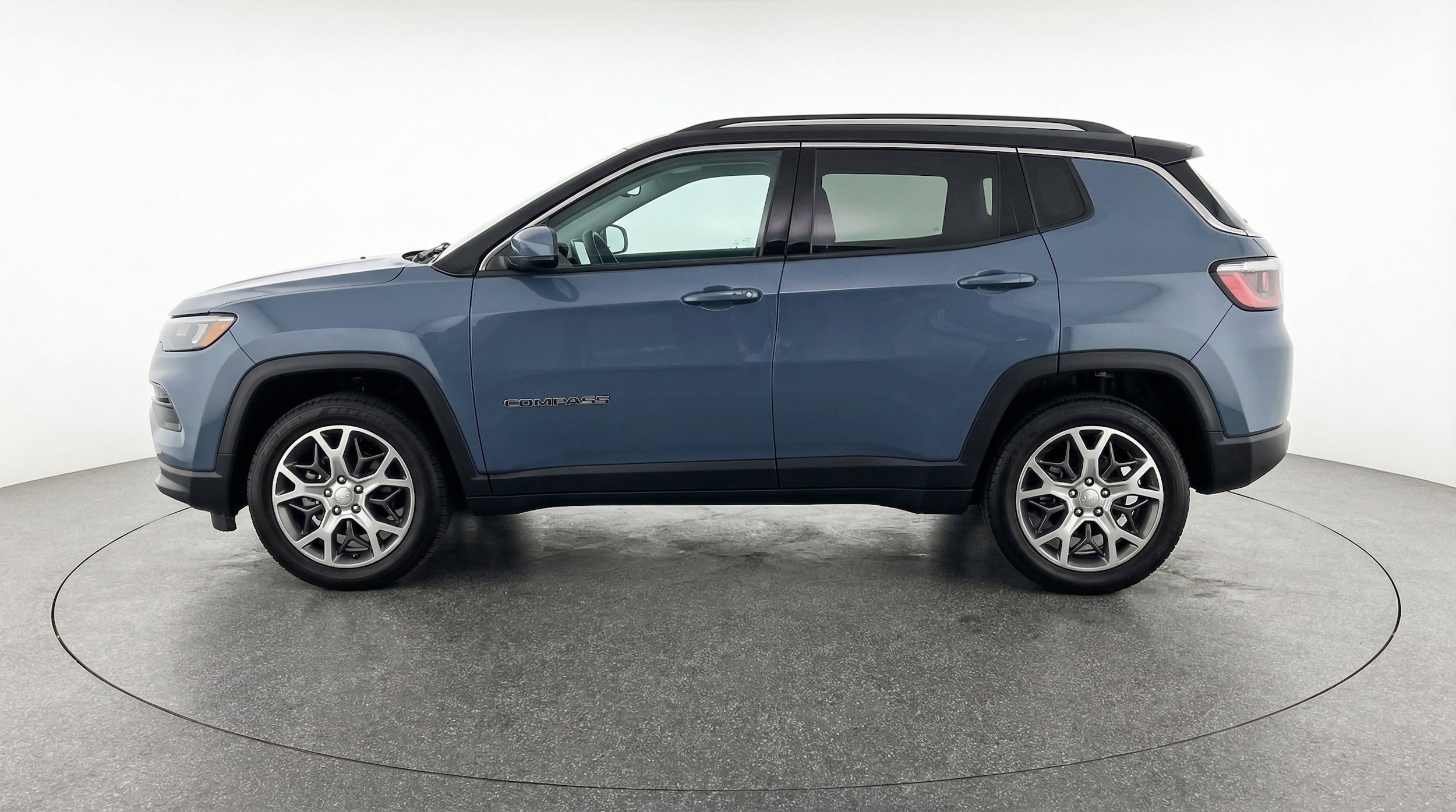 Thumbnail: 2025 Jeep Compass - 5