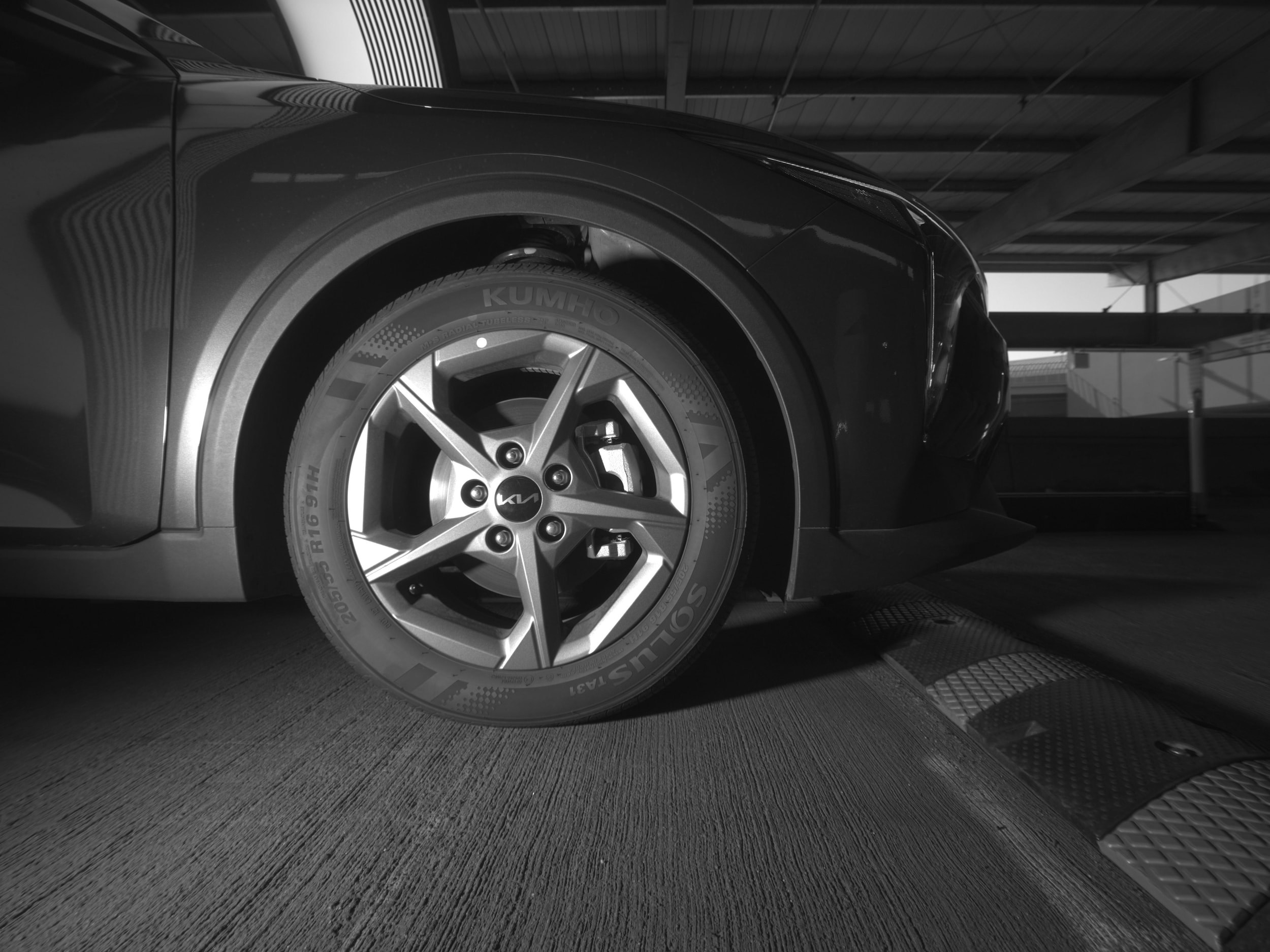 Thumbnail: 2025 Kia K4 - 10