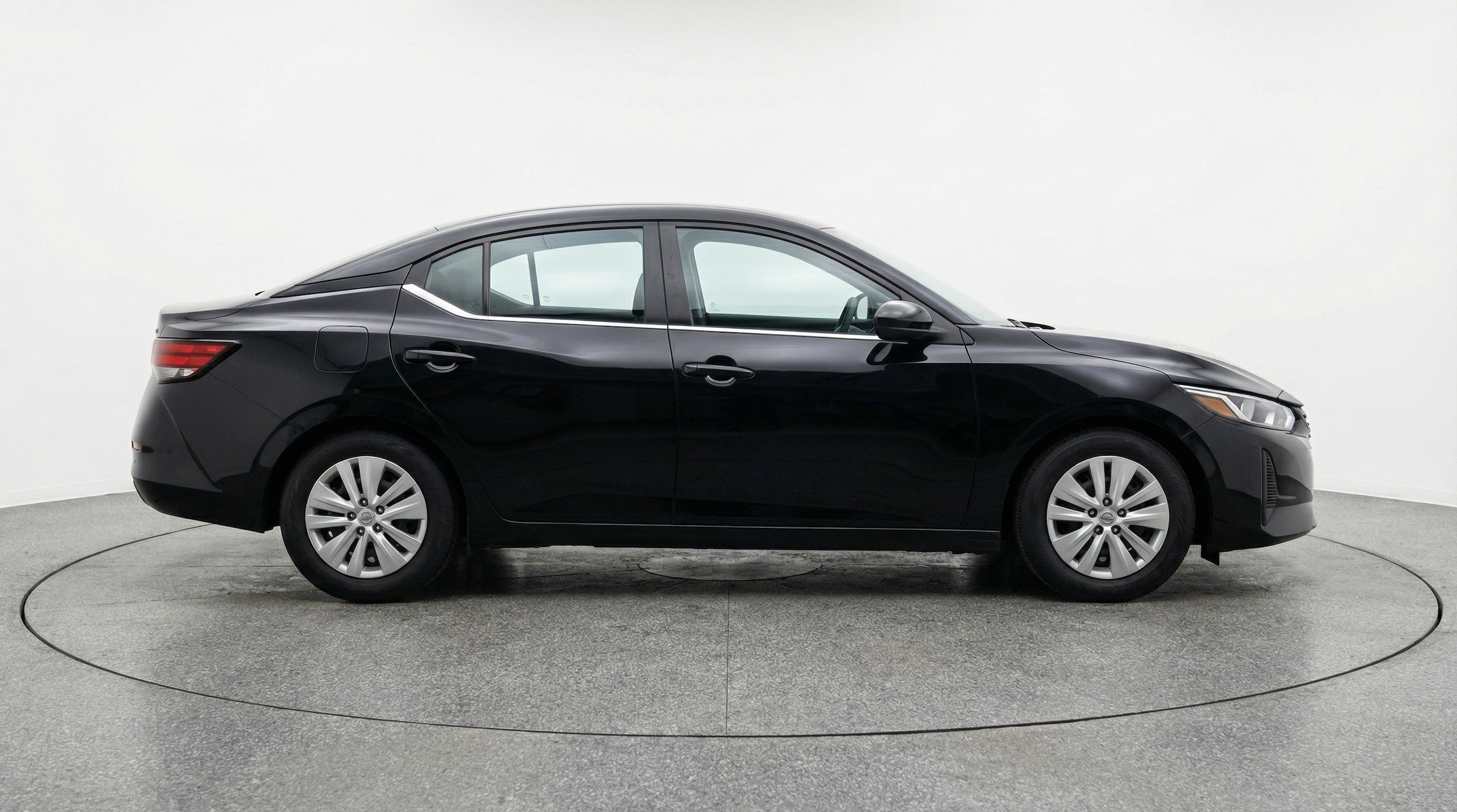 Thumbnail: 2025 Nissan Sentra - 11