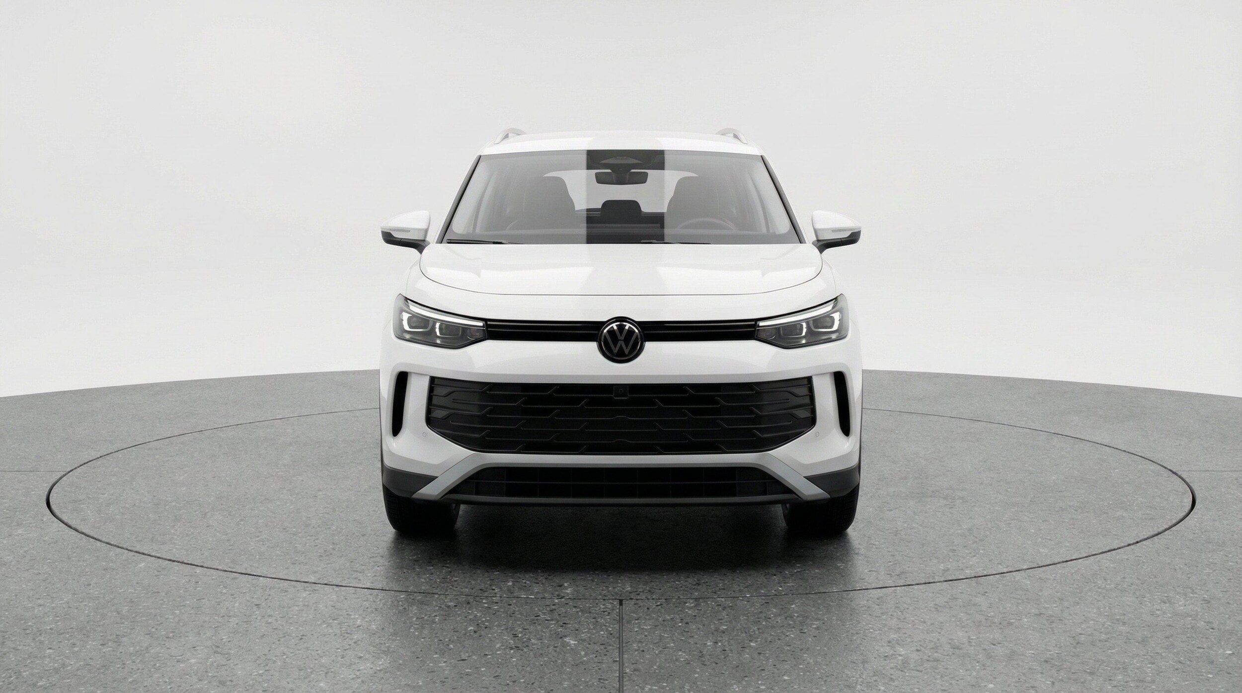 Thumbnail: 2026 Volkswagen Tiguan - 2