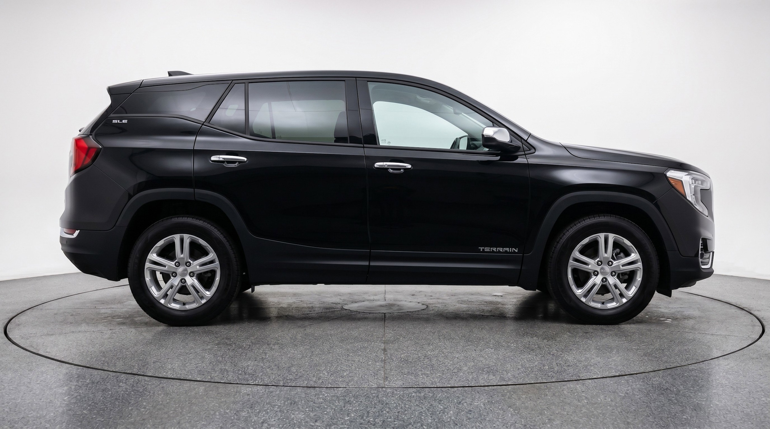 Thumbnail: 2024 GMC Terrain - 11