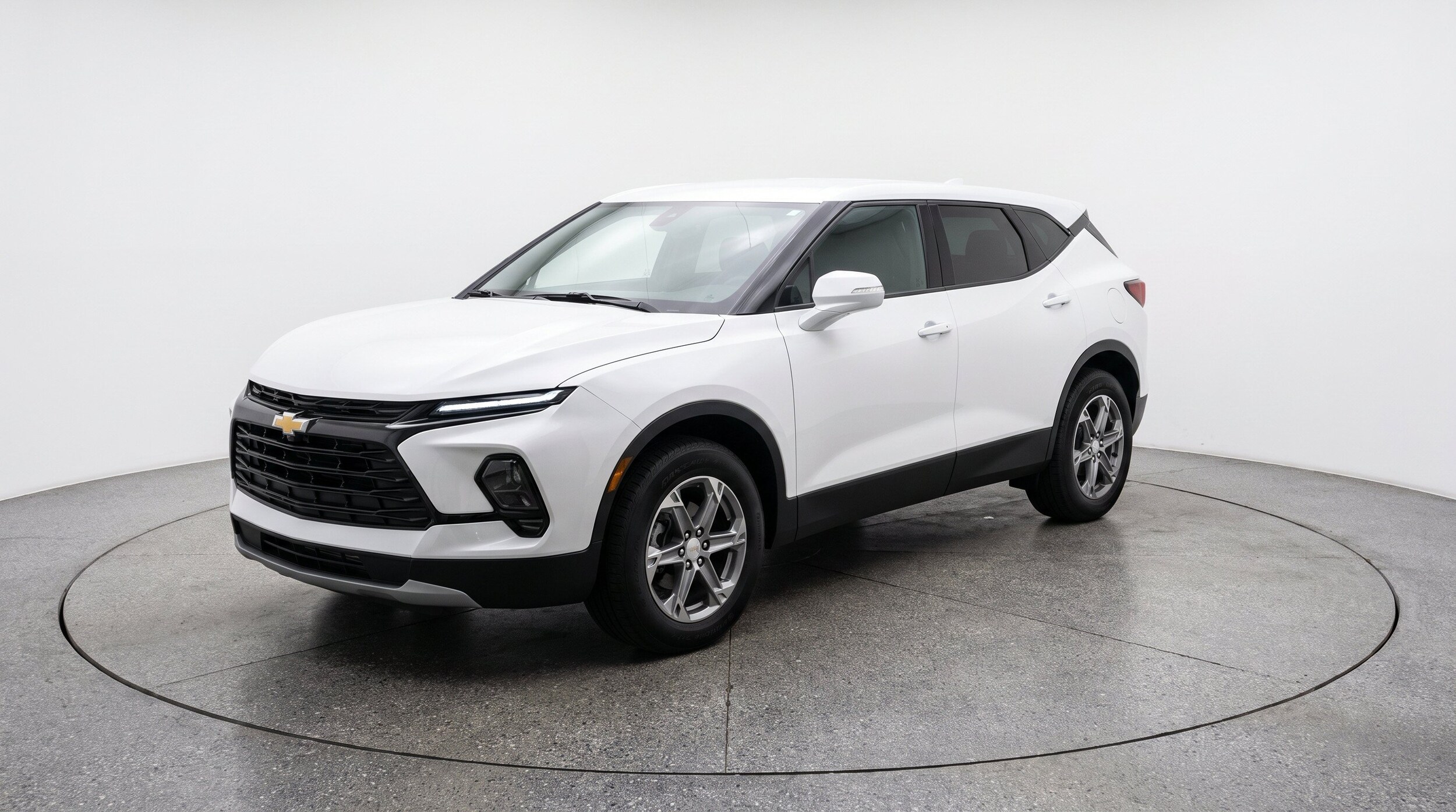 Thumbnail: 2026 Chevrolet Blazer - 3