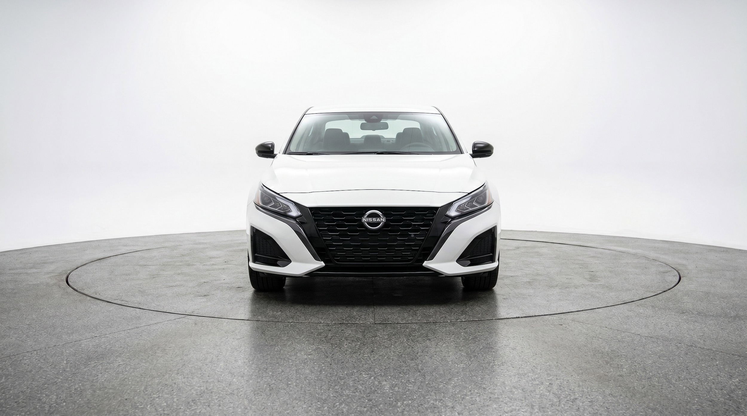 Thumbnail: 2025 Nissan Altima - 2