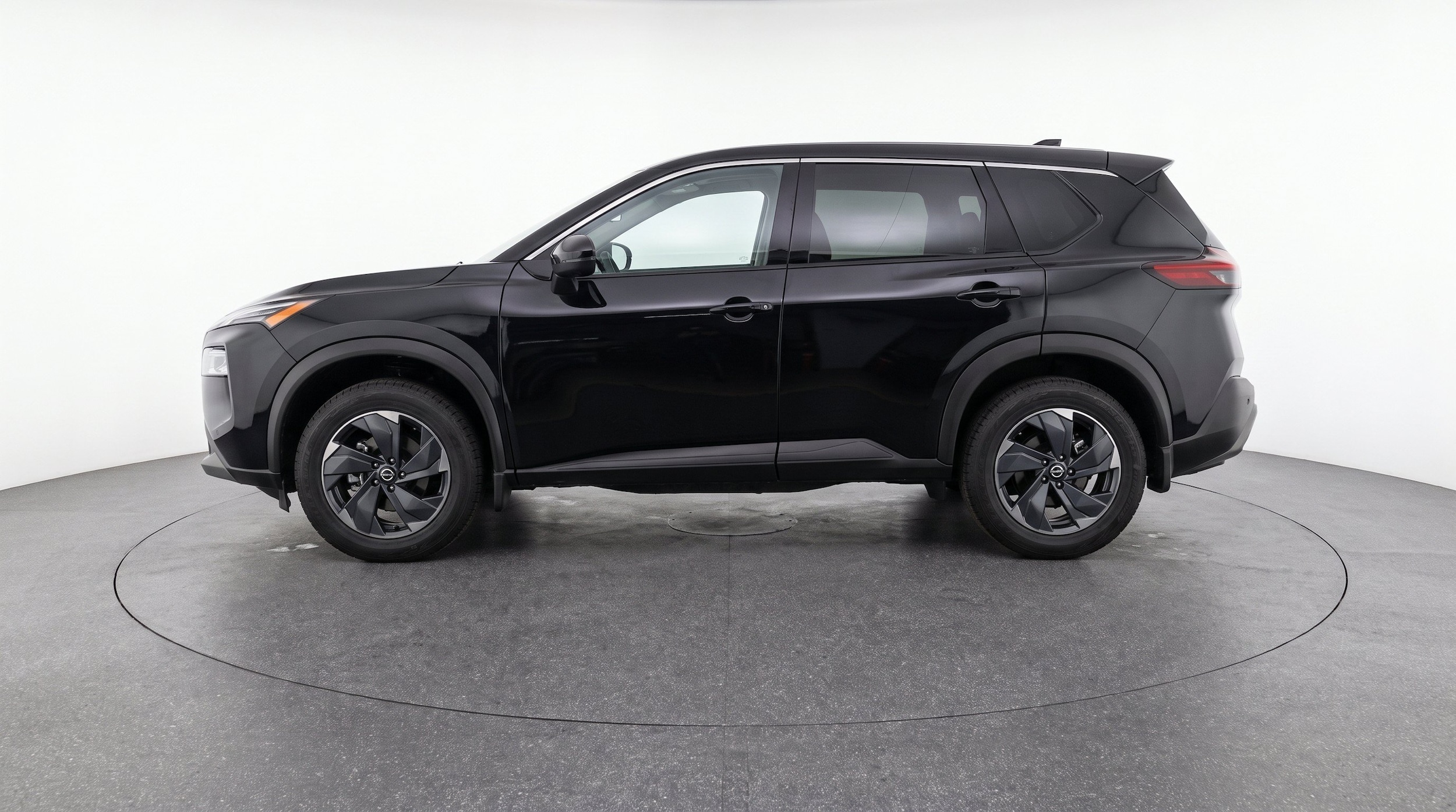 Thumbnail: 2025 Nissan Rogue - 5